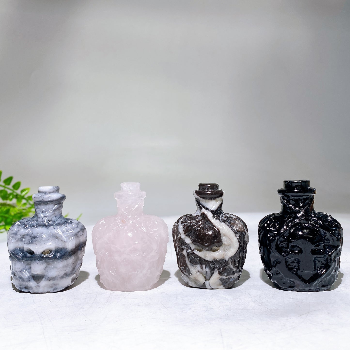 2.4" Crystal Poison Bottle Carving Wholesale