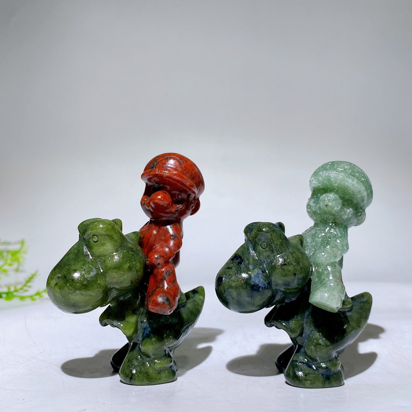 2.9" Crystal Mario Riding Yoshi Carving Wholesale