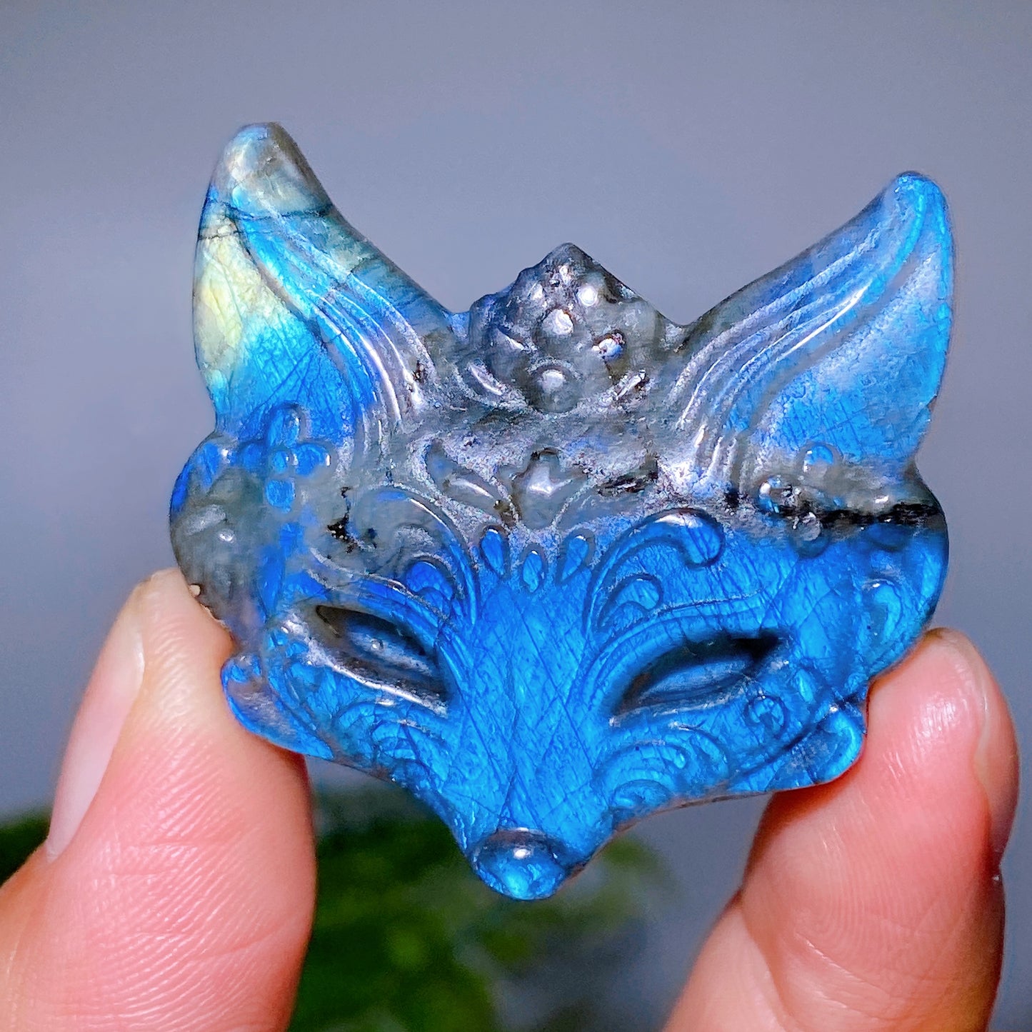 1.7" Labradorite Fox Head Carving Wholesale
