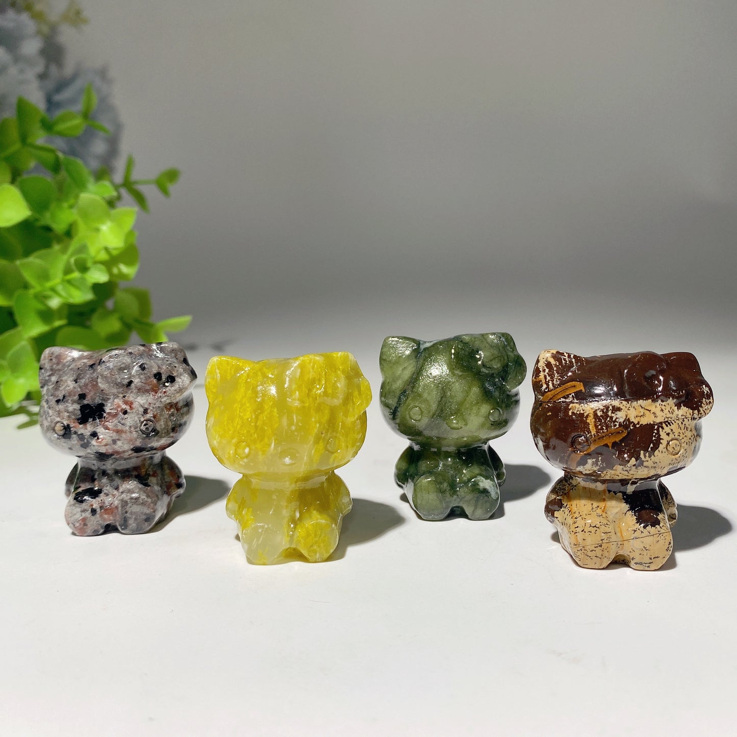 1.5" Mixed Crystal Hello Kitty Carvings Crystal Healing Bulk Wholesale