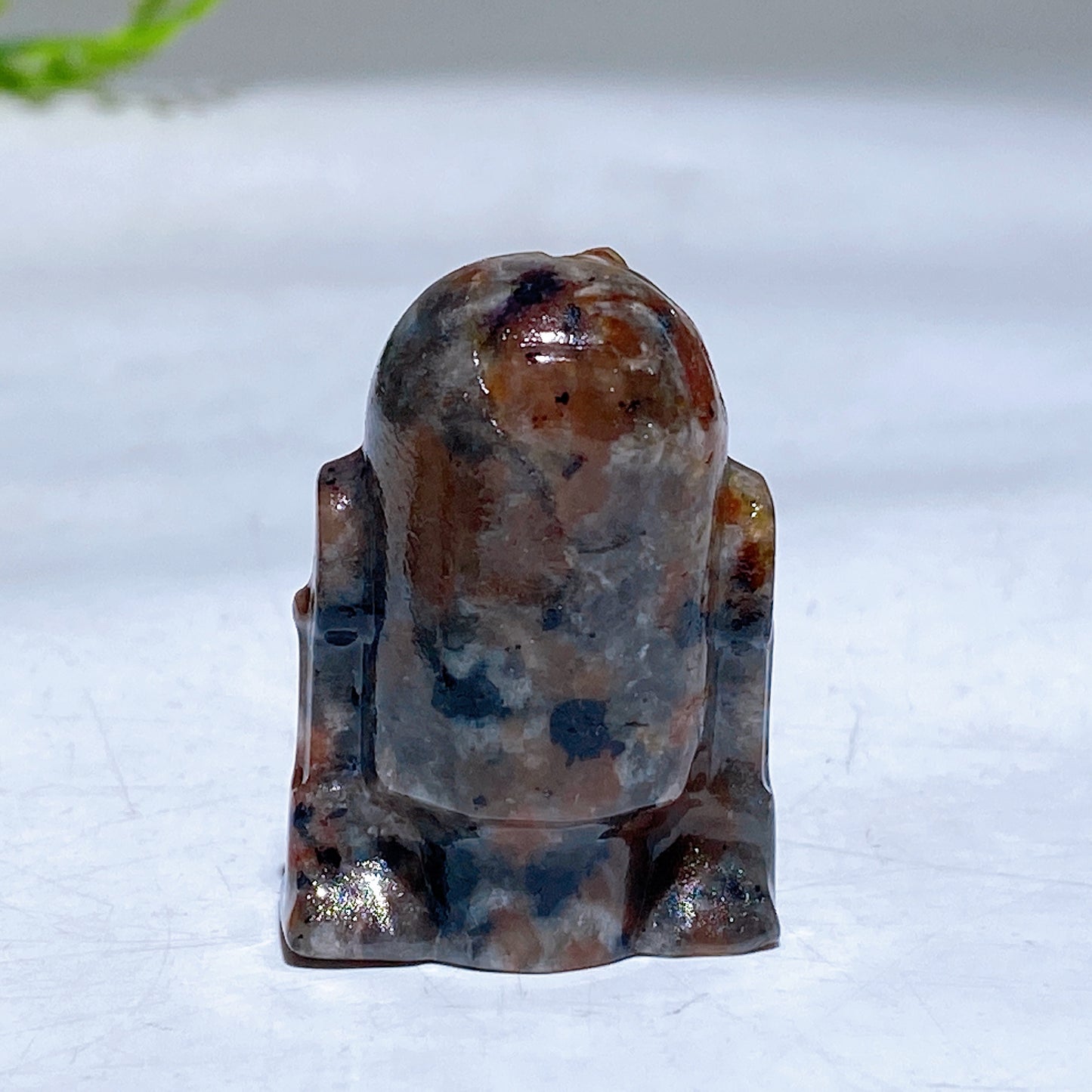 1.4" Natural Crystal R2D2 Carving Wholesale
