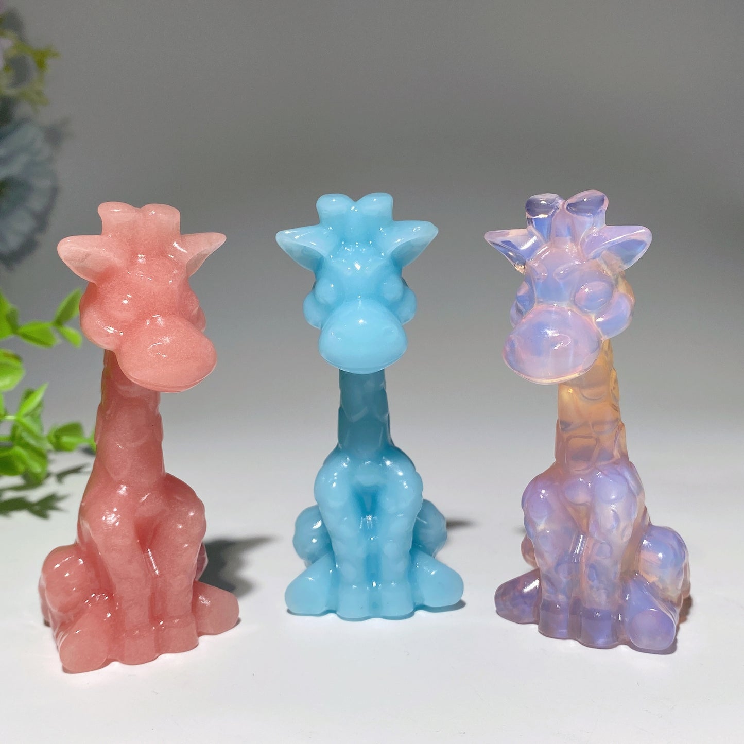 3.4" Mixed Crystal Giraffe Carvings Bulk Wholesale