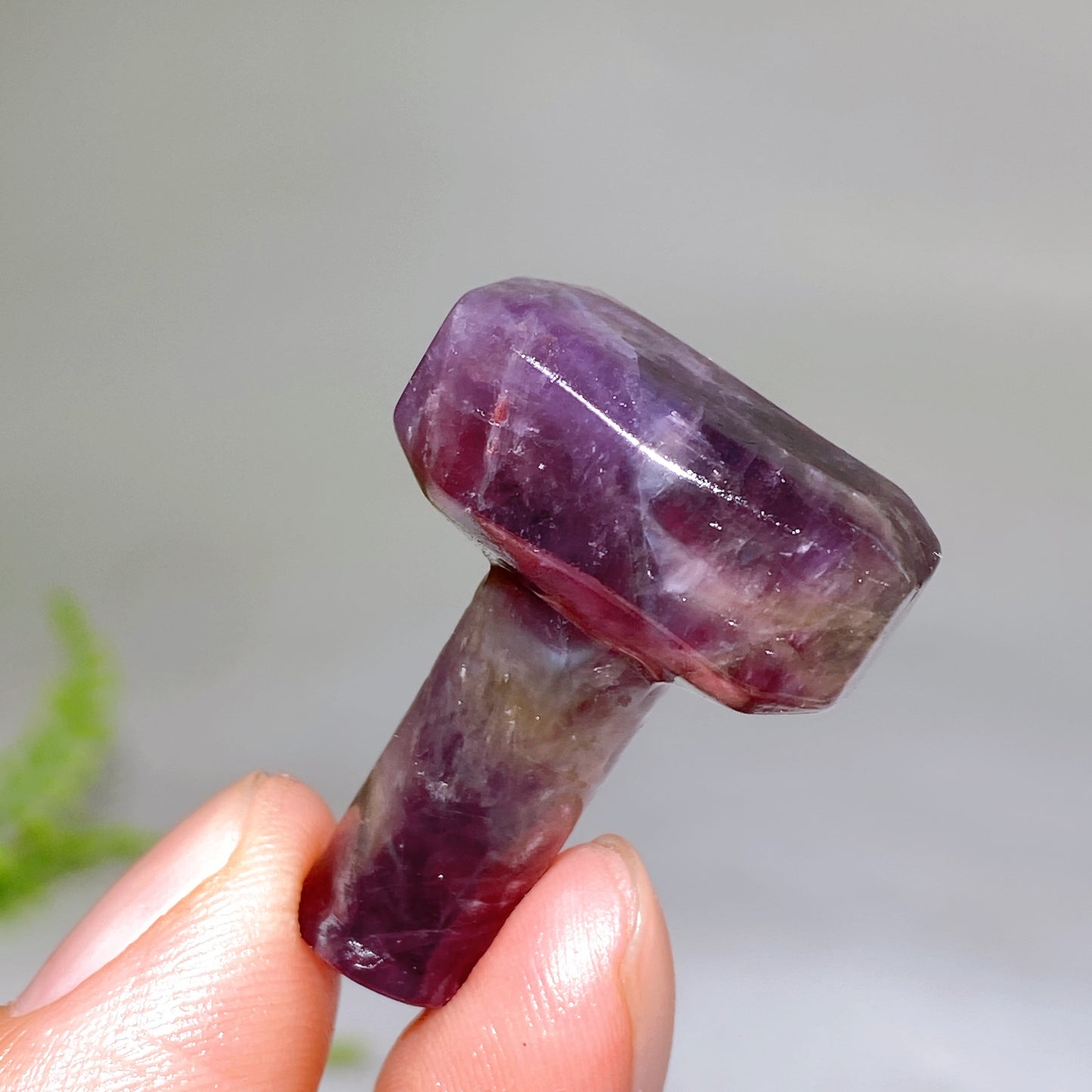 1.3" Natural Crystal Hammer Carving Wholesale