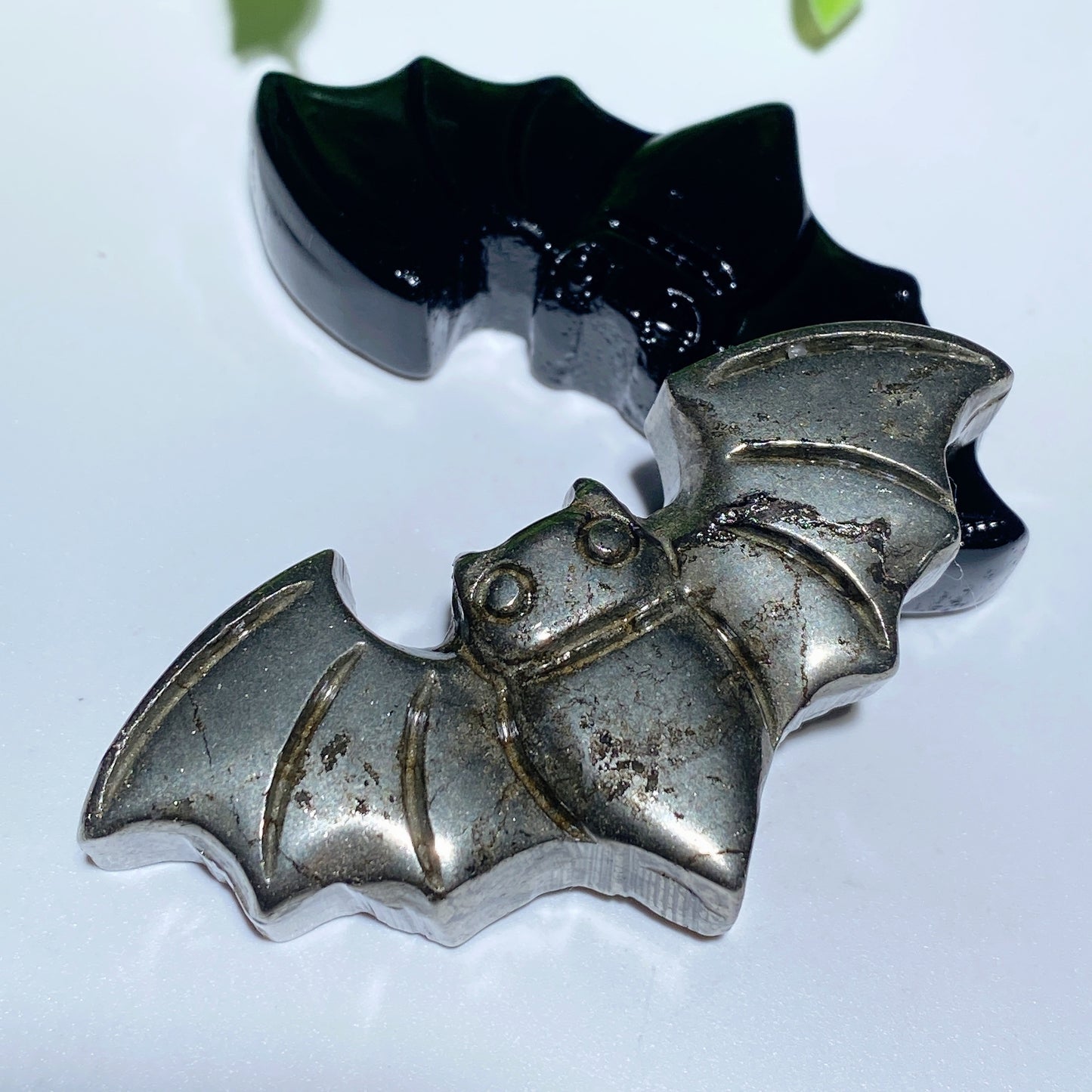 2.3" Mixed Crystal Bat Carvings for Halloween Bulk Wholesale