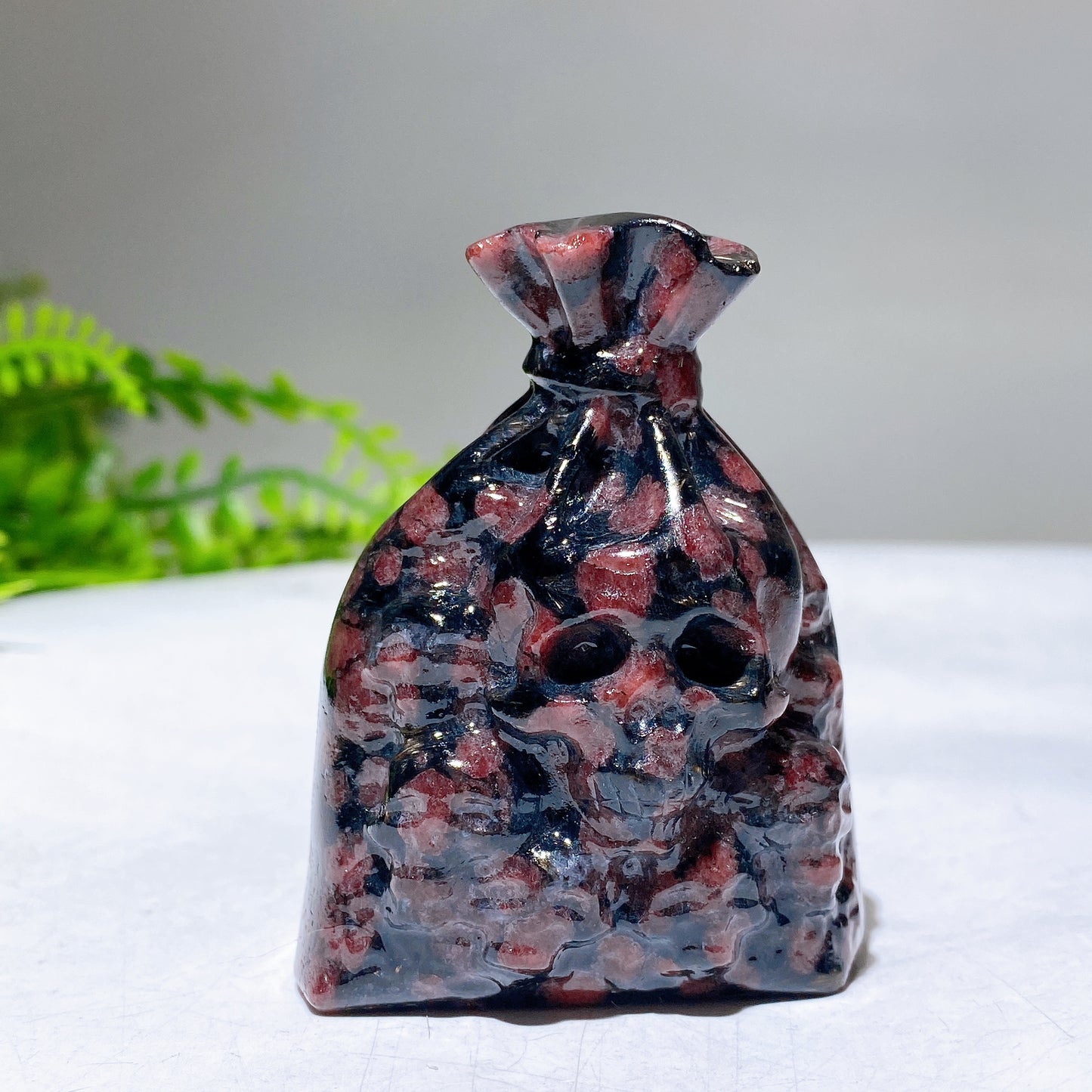 2.4" Crystal Money Bag with Skull Carving Wholesale