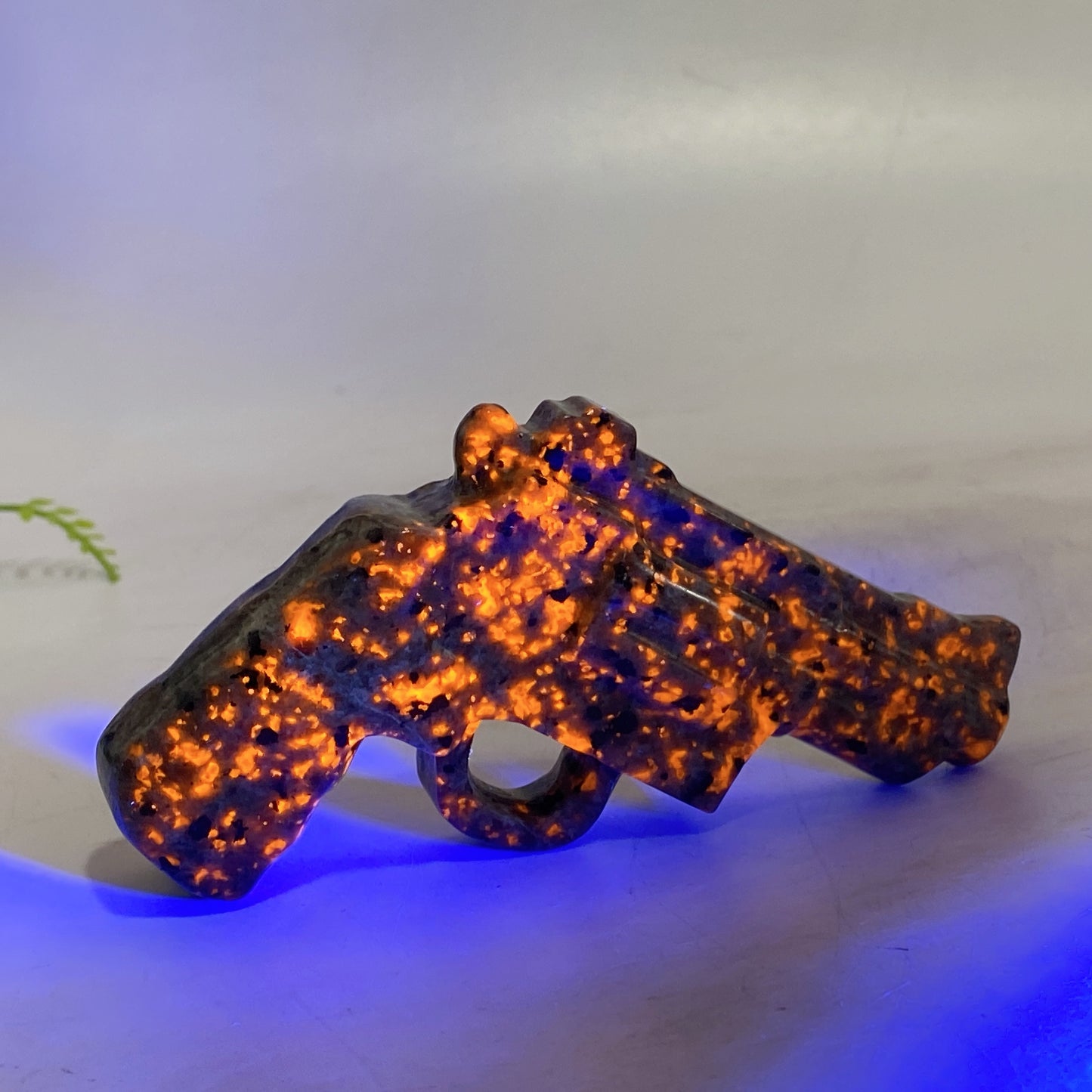 4.0" Natural Crystal Gun Carving Wholesale