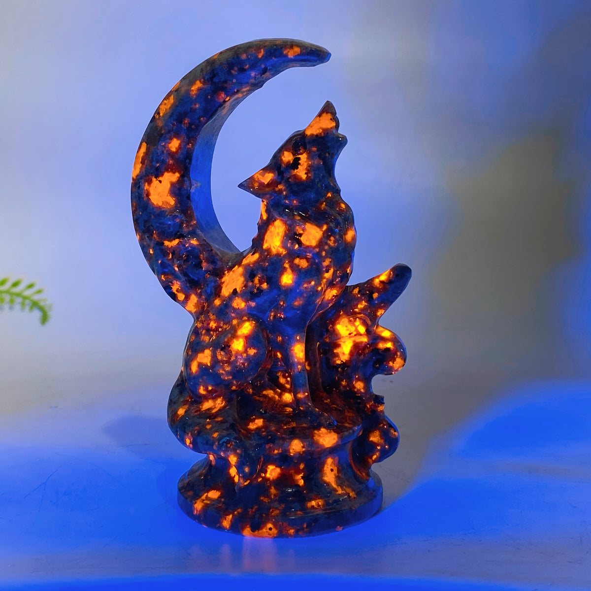 3.9" 4.8" Natural Cryrstal Wolf Moon Carving Wholesale New Arrival