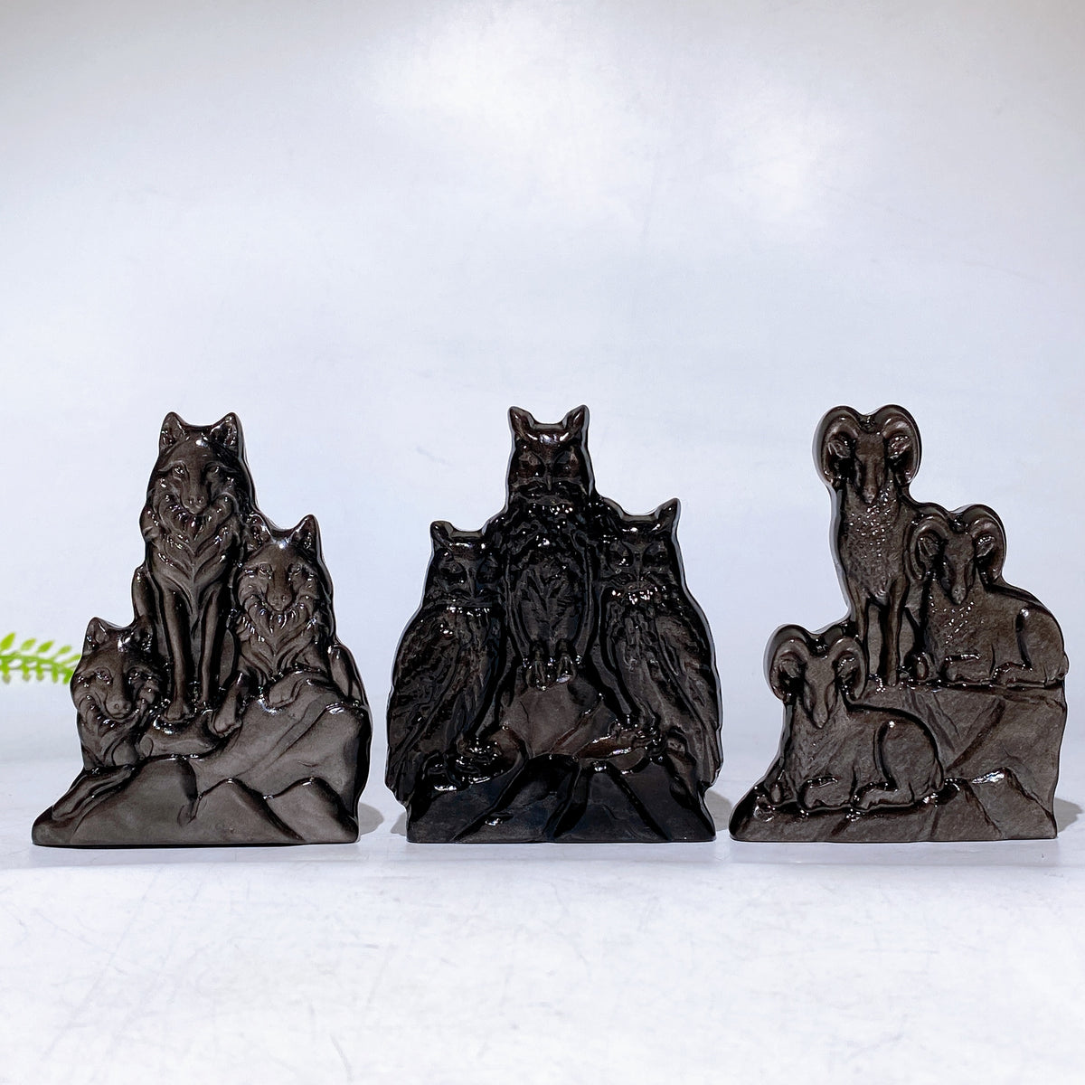 3.1"-3.3" Silver Obsidian Slab Carving Wholesale New Arrival
