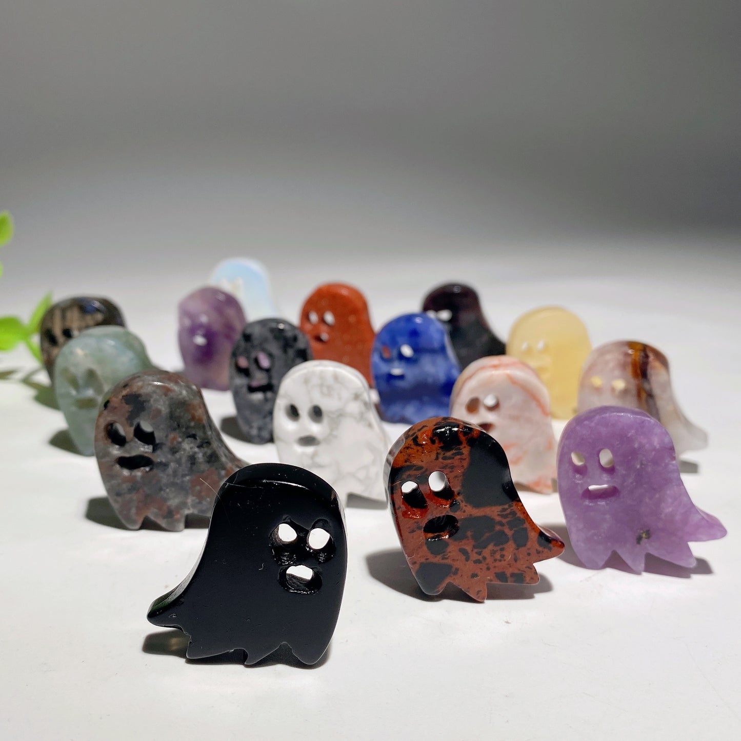 1.1" Mixed Crystal Mini Ghost Slab Carvings for Halloween Bulk Wholesale