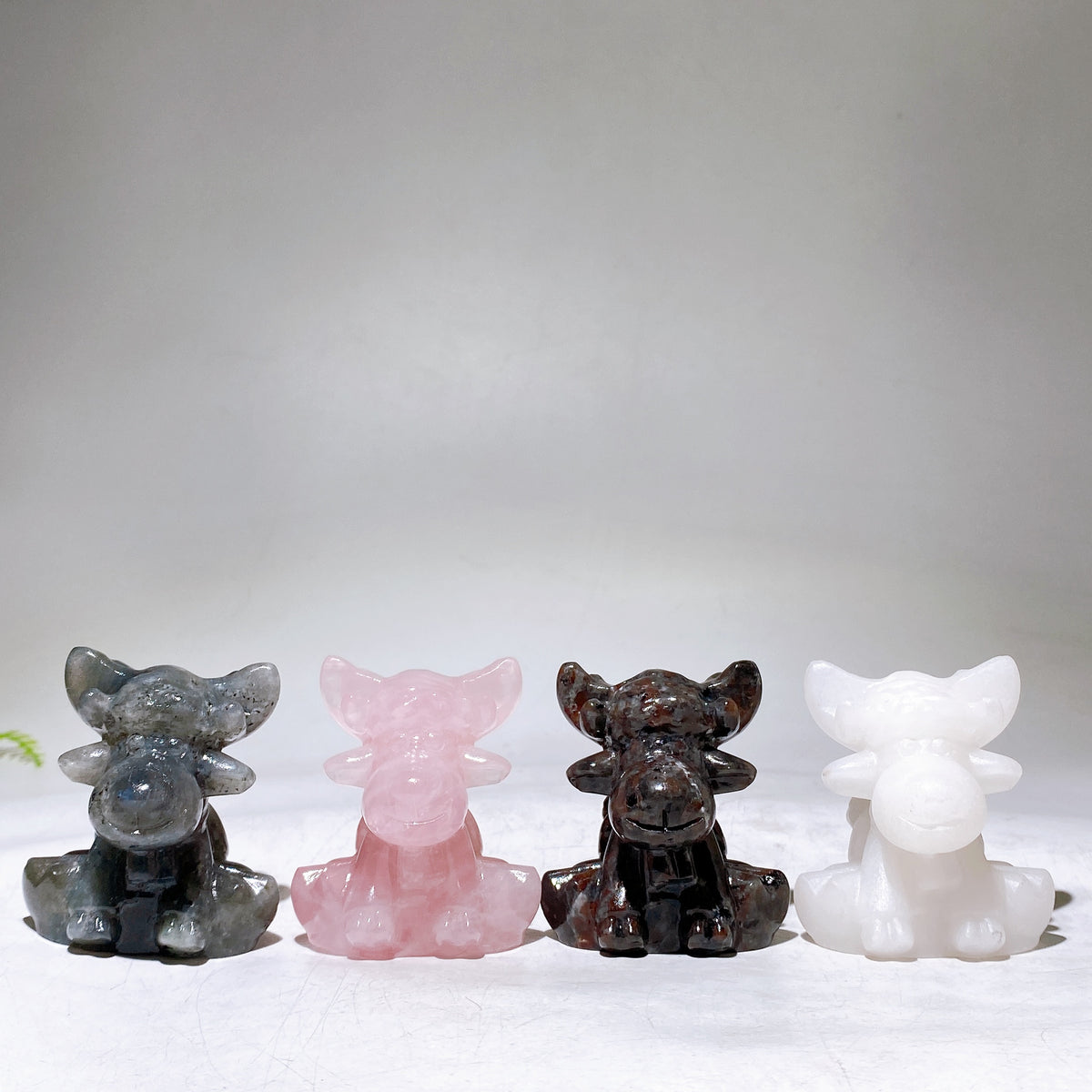 2.3" Natural Crystal Deer Carving Wholesale New Arrival