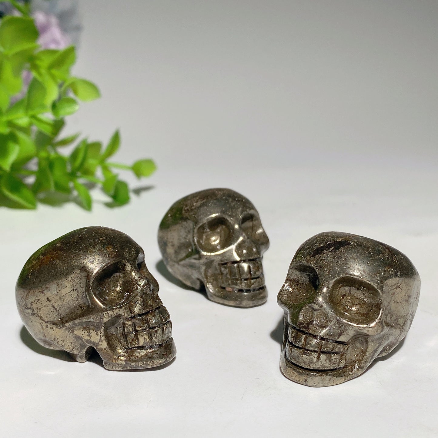 1.3" Pyrite Skull Carvings Bulk Wholesale