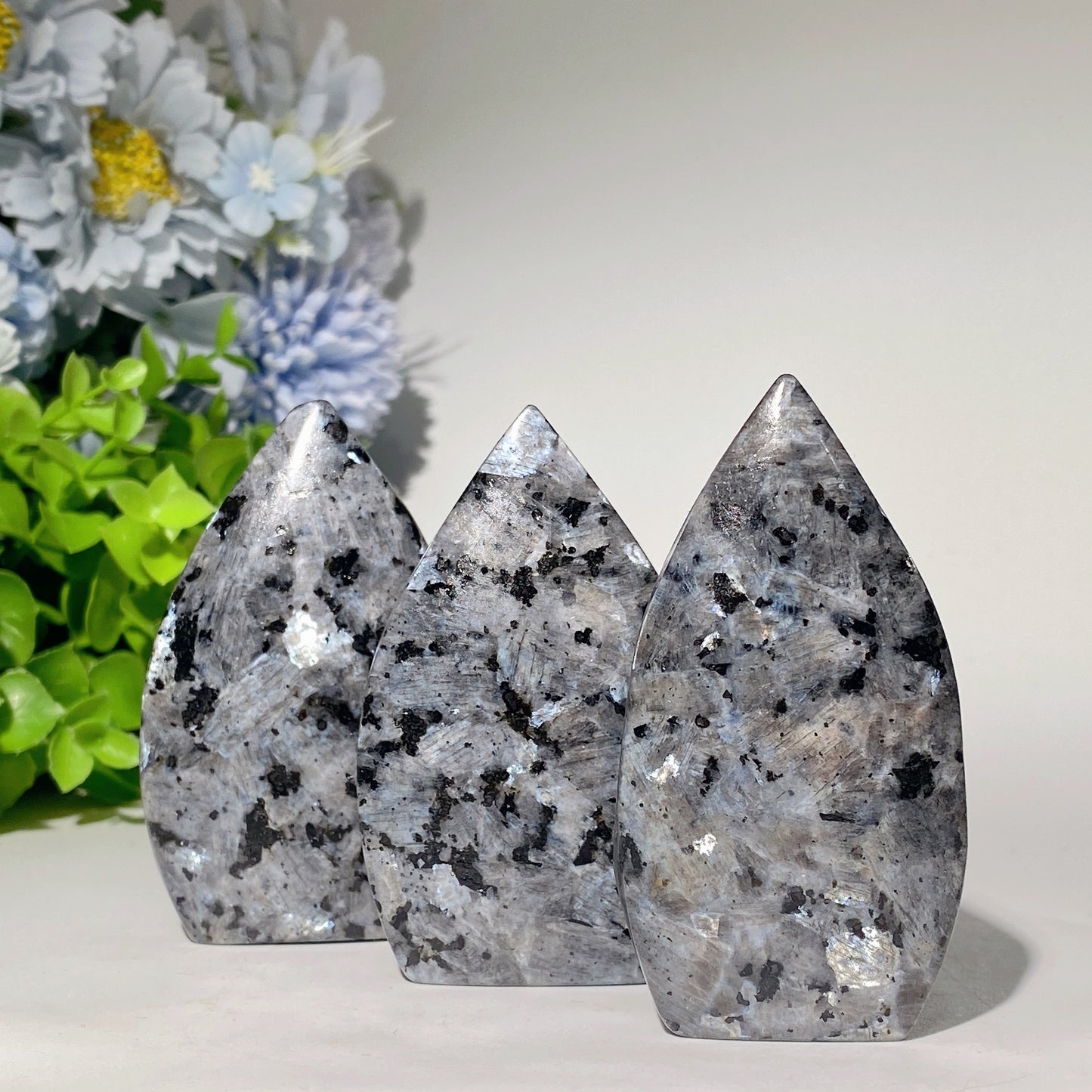 2.5"-3.5" Larvikite Free Form  Bulk Wholesale