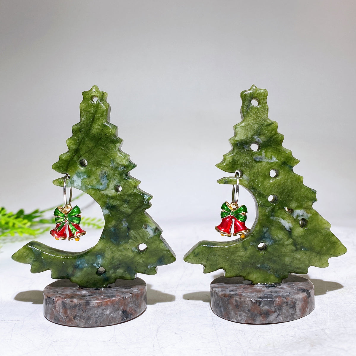 3.6" Serpentine Christmas Tree with Bell & Yooperlite Base Wholesale