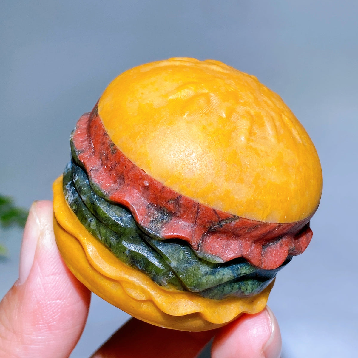 2.0" Yellow Jade Hamburger Carving Wholesale
