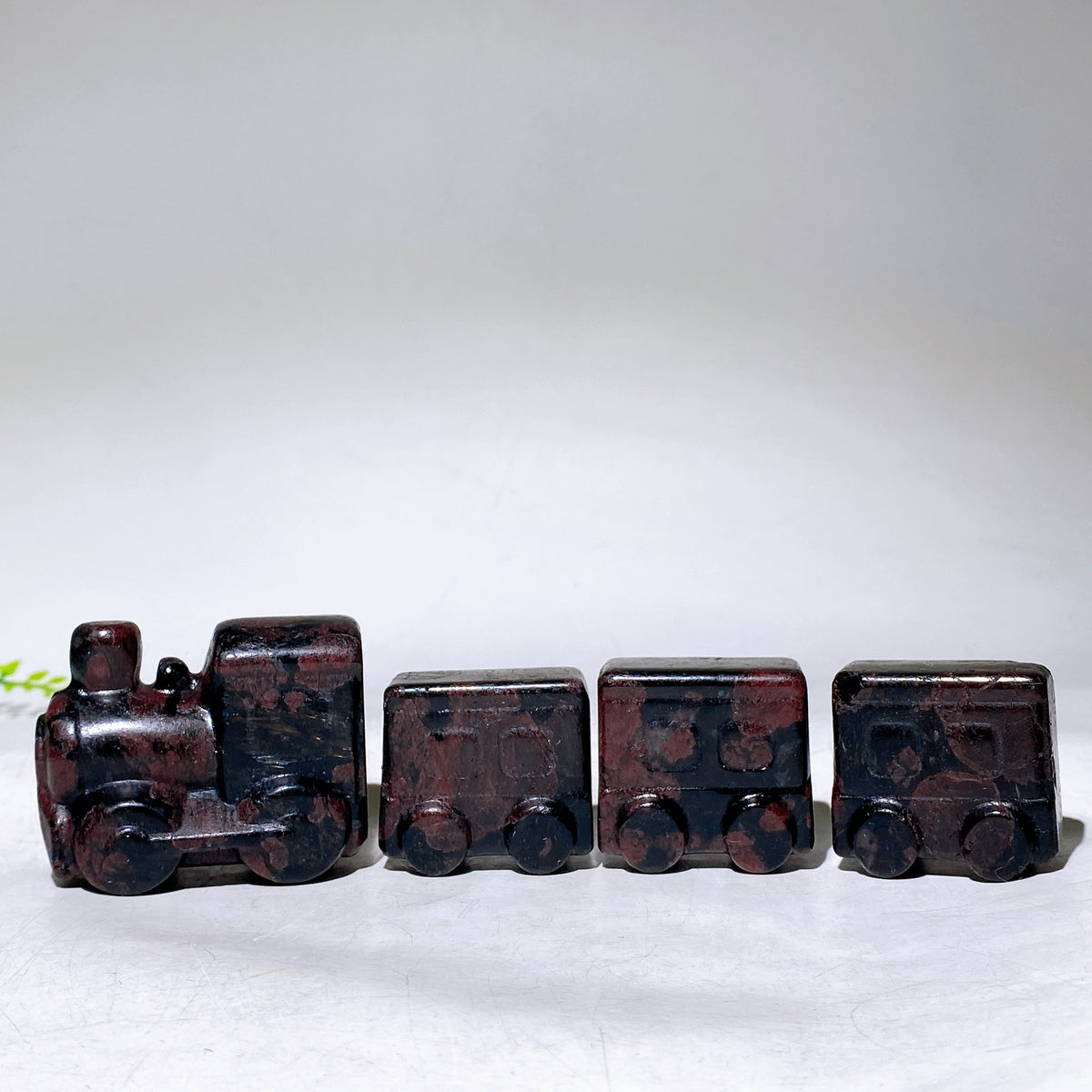 Natural Crystal 4 Pieces Carriages Train Carving Set Wholesale