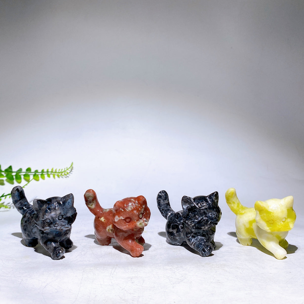 2.3" Natural Crystal Cat Carving Wholesale