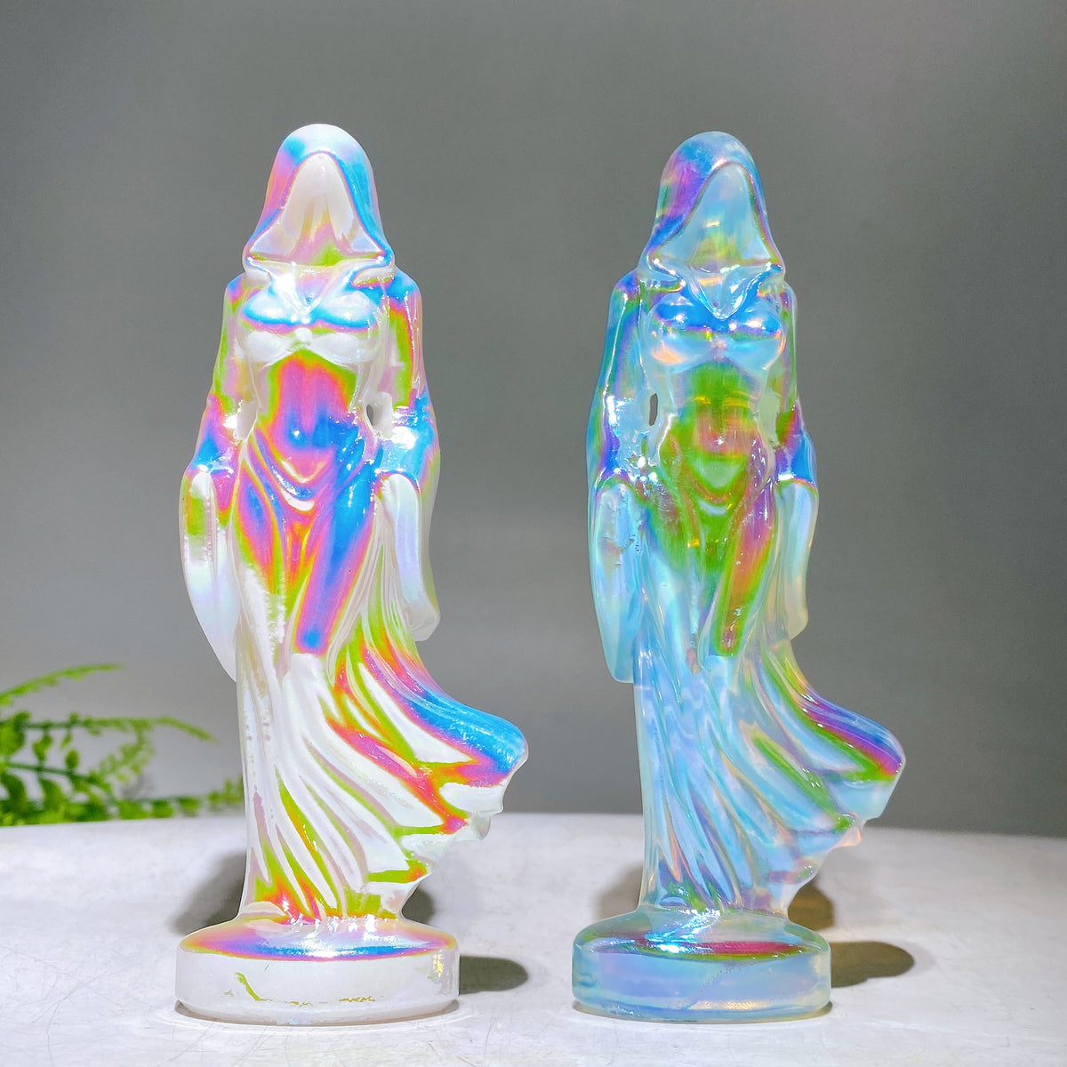 4.7" Aura Crystal Hooded Goddess Carving Wholesale