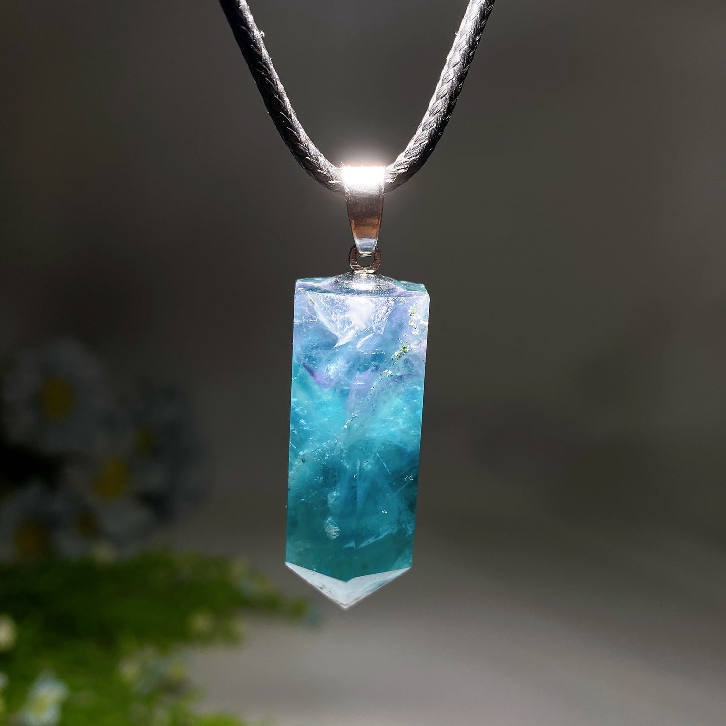 1.4" Feather Fluorite Point Crystal Healing Pendant Bulk Wholesale