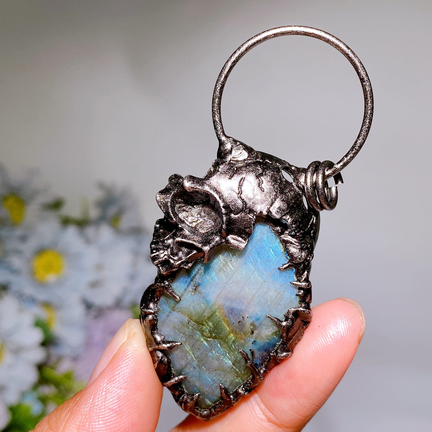 2.8"-3.0" Labradorite with Metal Skull Decor Pendant Crystal Healing Bulk Wholesale