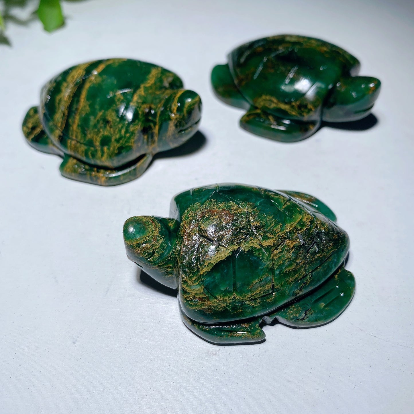 2.1" Emeral Turtle Carvings Bulk Wholesale