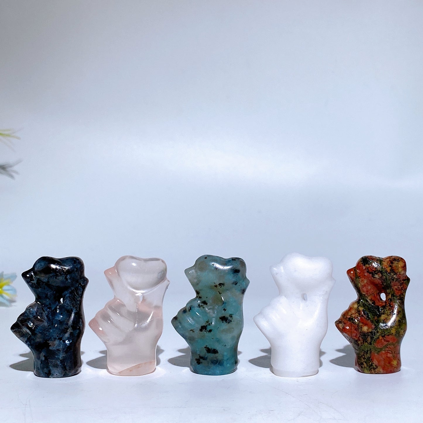 1.7" Crystal Finger Heart Carving Crystal Healing Bulk Wholesale