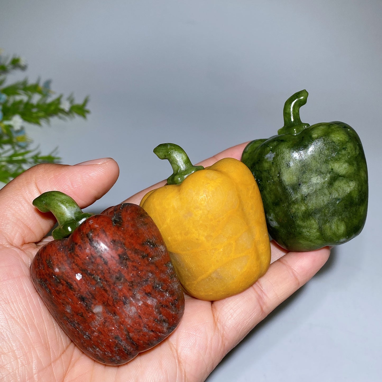 2.3" Crystal Sweet Pepper Vegetable Carving Crystal Healing Bulk Wholesale