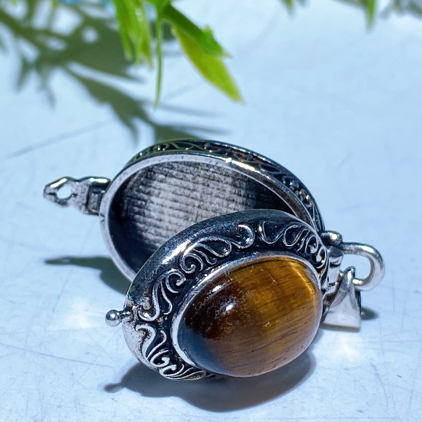 White Cooper Crystal Poison Pendant Crystal Healing Bulk Wholesale