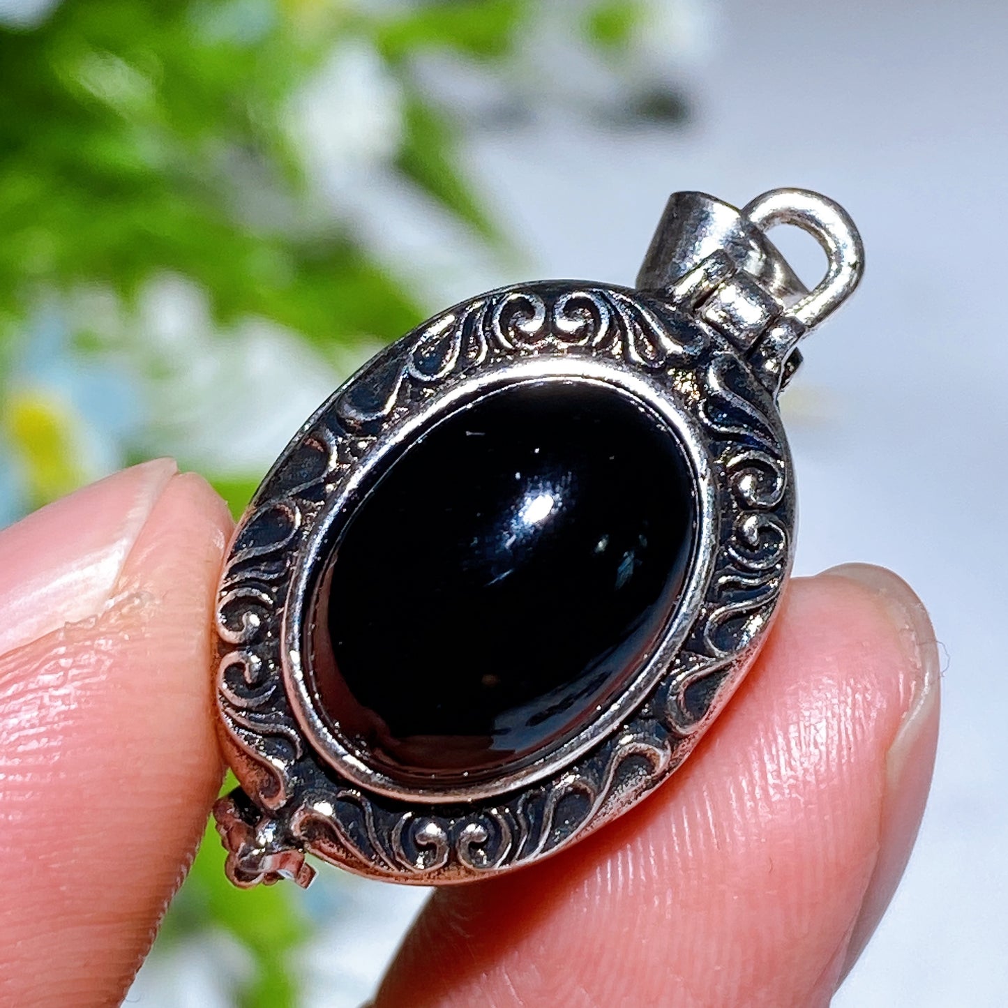 White Cooper Crystal Poison Pendant Crystal Healing Bulk Wholesale