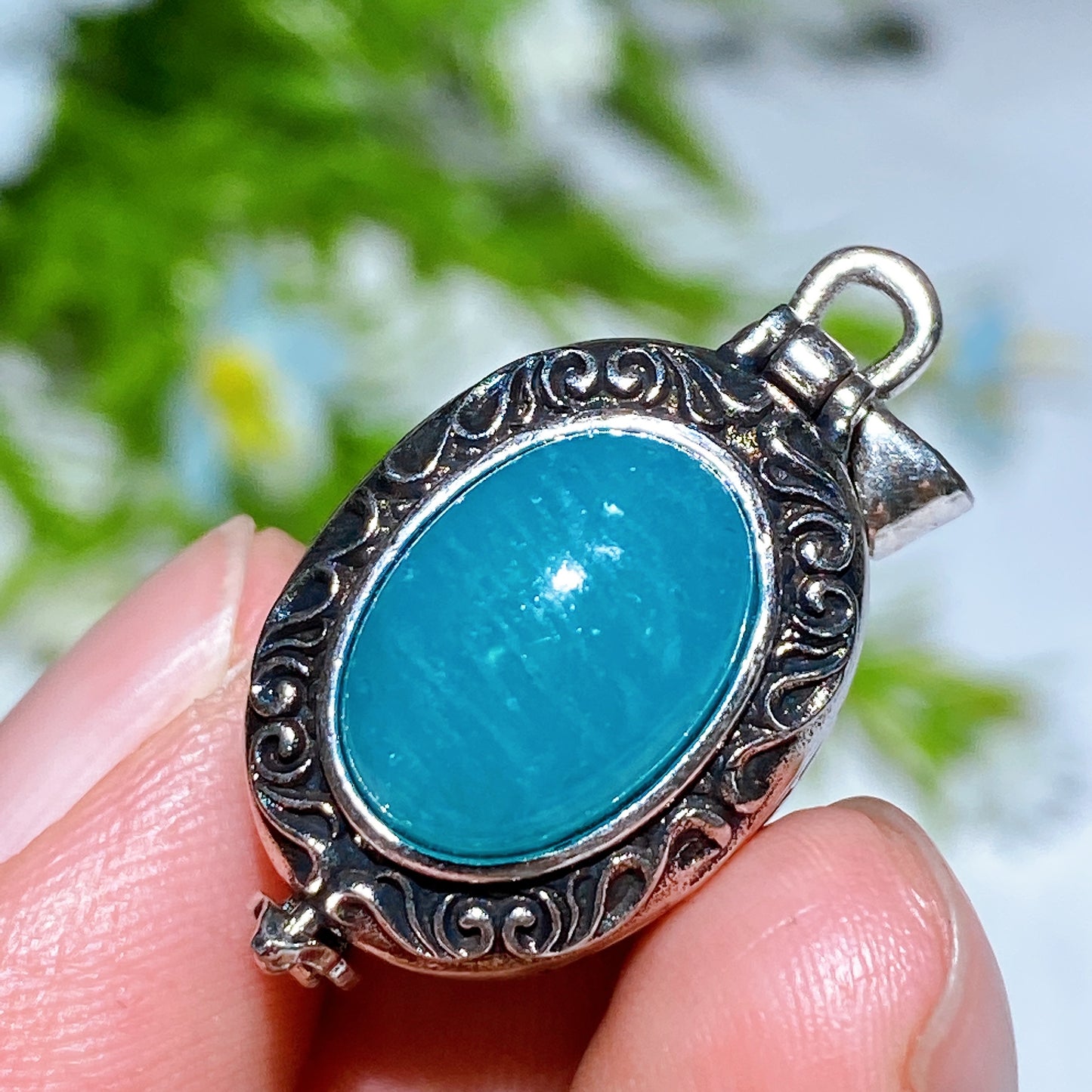 White Cooper Crystal Poison Pendant Crystal Healing Bulk Wholesale