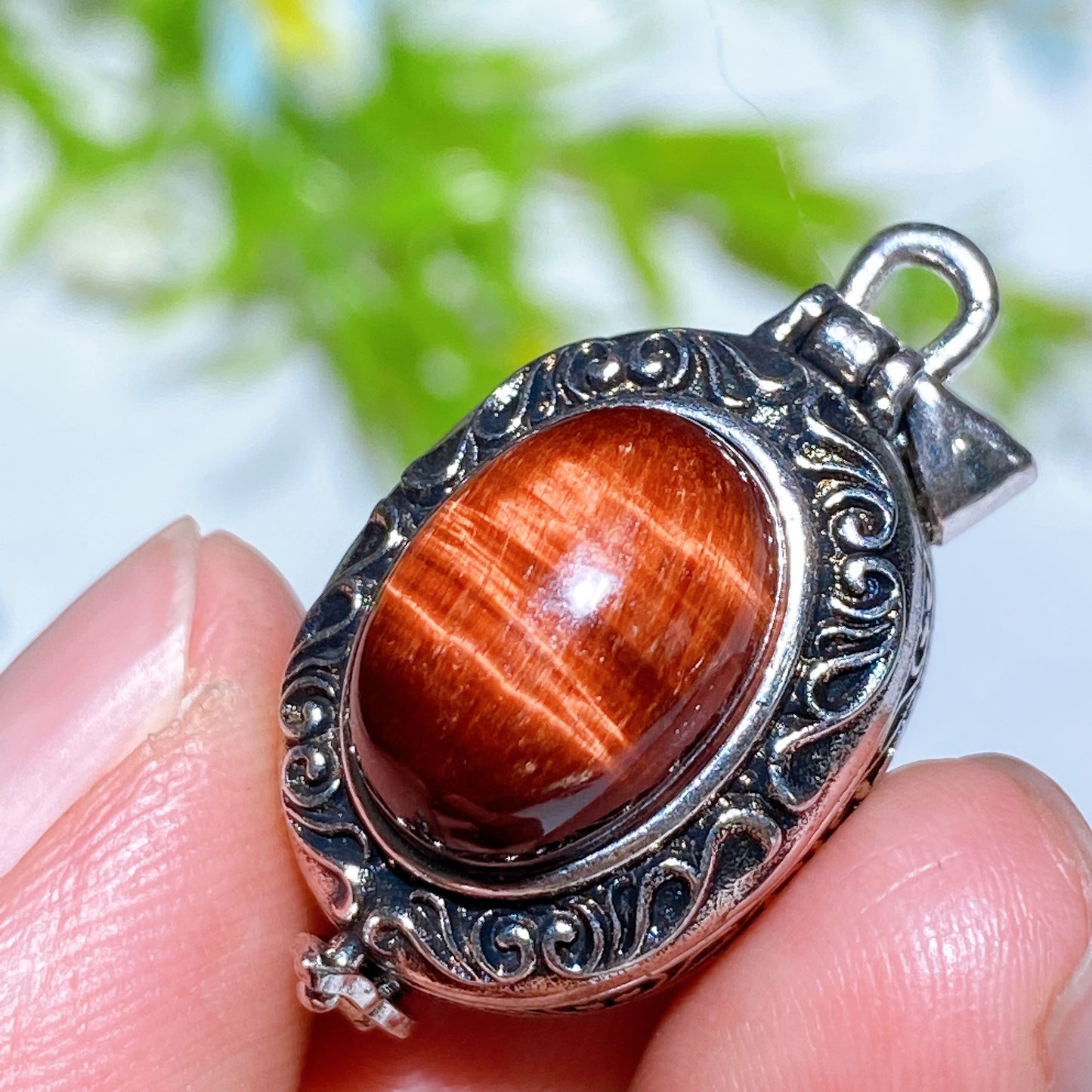 White Cooper Crystal Poison Pendant Crystal Healing Bulk Wholesale