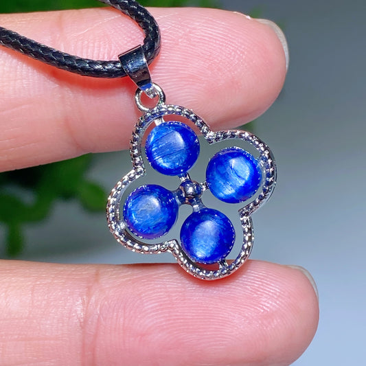 Mixed Crystal Four-leaf Clover Pendant Bulk Wholesale