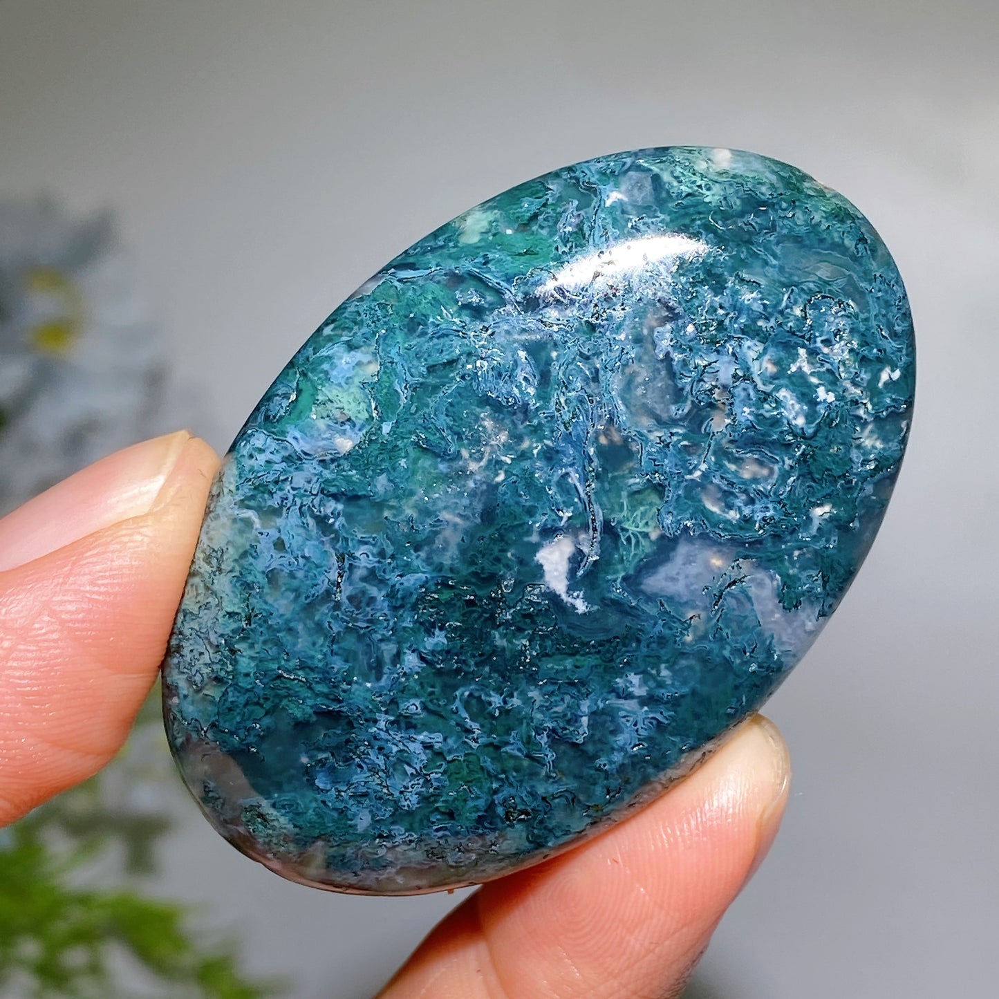 2.2" Moss Agate Palm Crystal Healing Bulk Wholesale