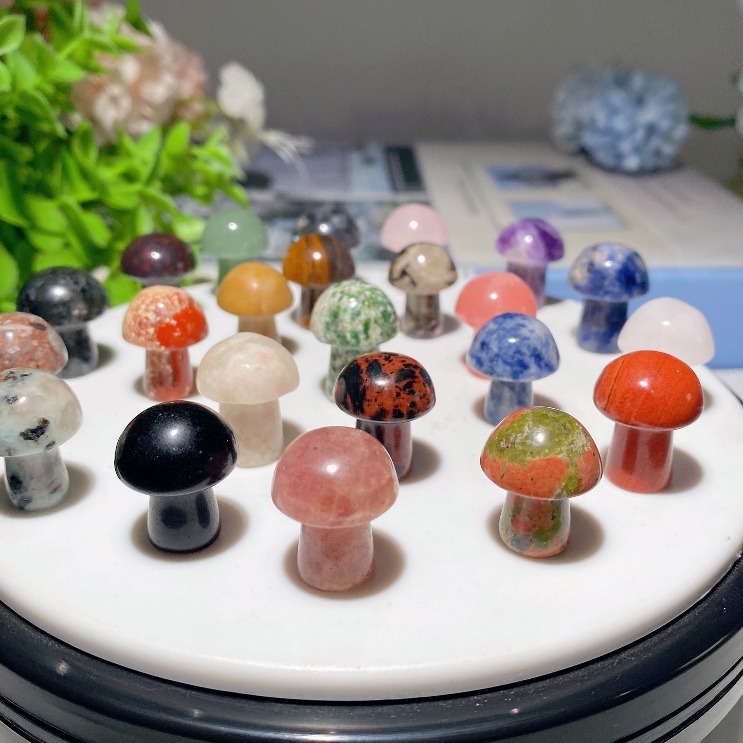 20mm Mixed Crystal Mini Mushroom Carvings Bulk Wholesale
