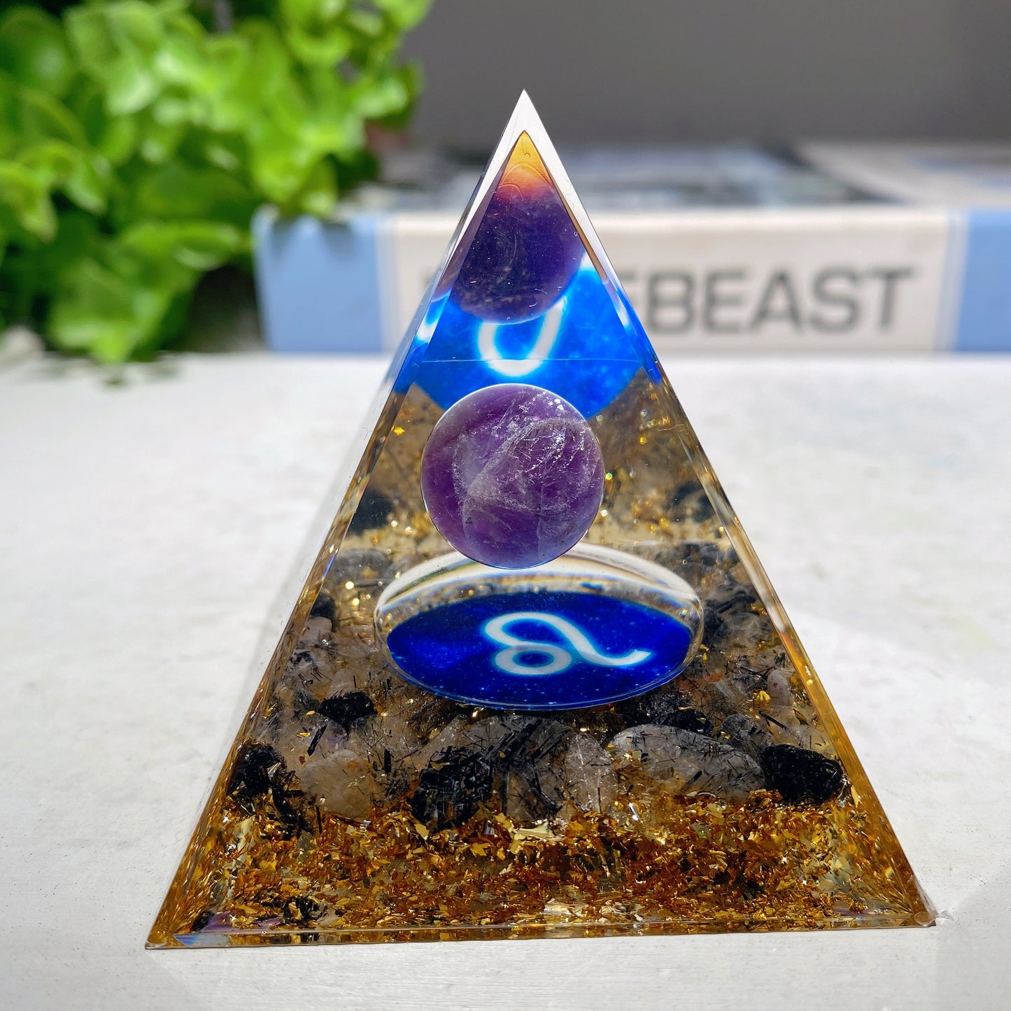 6cm Zodiac Orgone Resin Indused Crystal Chips Pyramid Free Form Bulk Wholesale