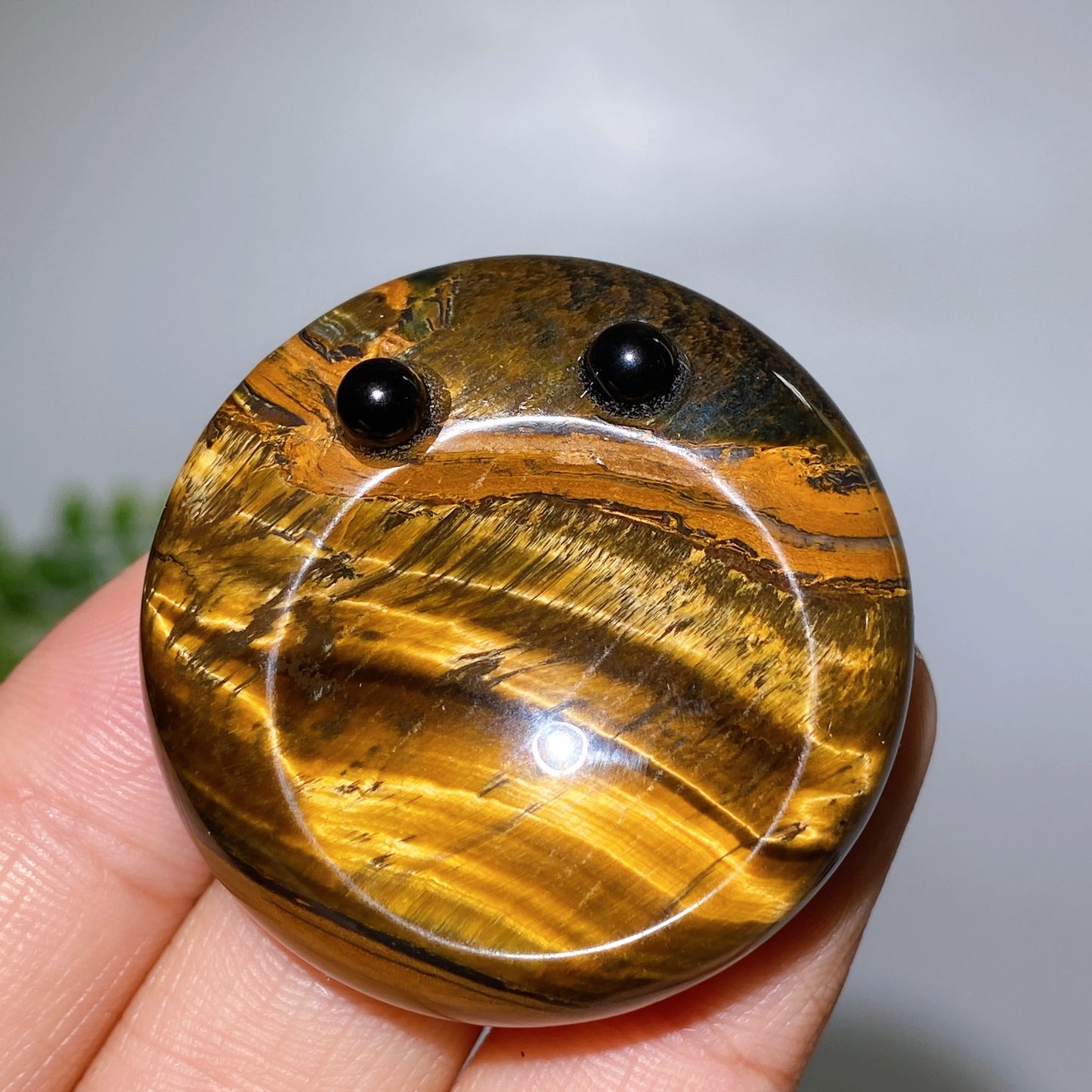 4cm Crystal Round Worry Stone with Eyes Crystal Healing Bulk Wholesale