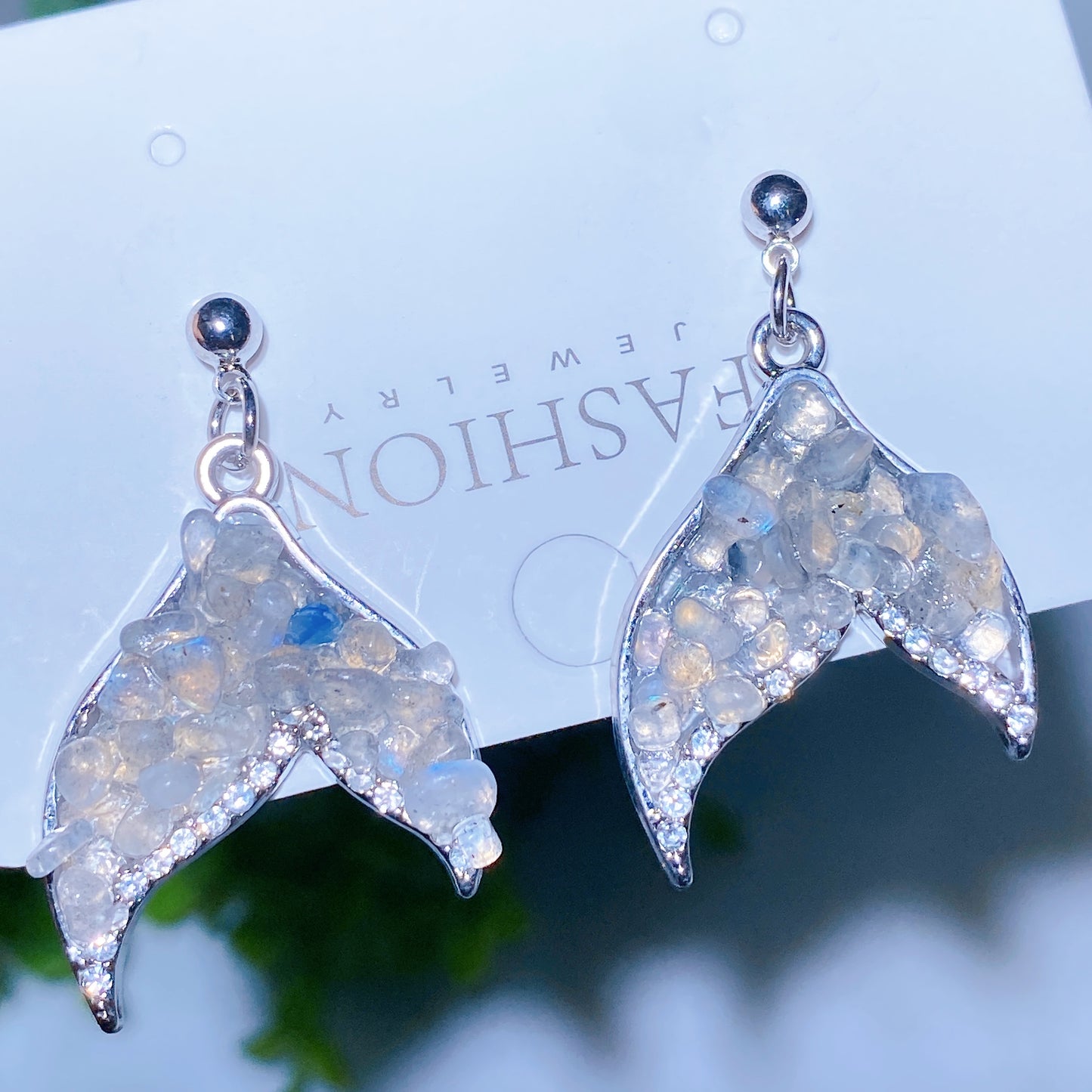 Alloy Metal Crystal Chips Fish Tail Design Earrings Crystal Healing Bulk Wholesale