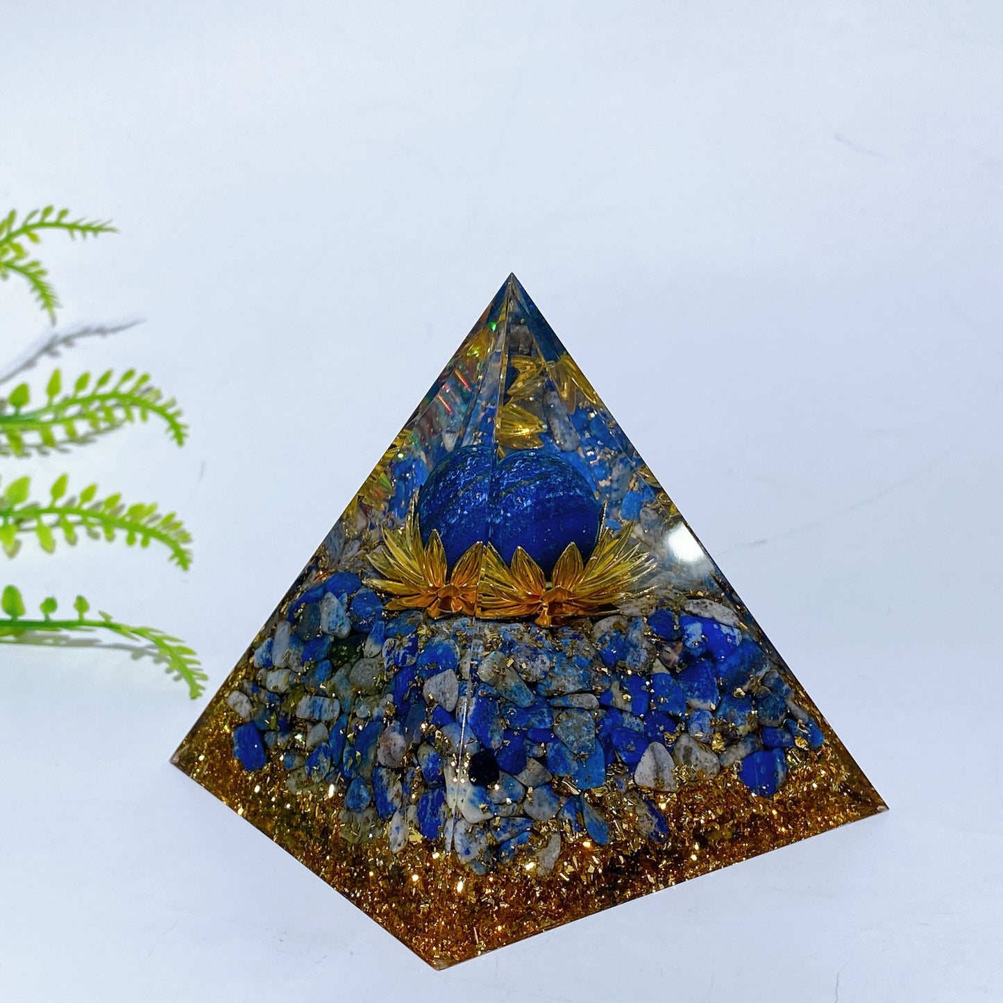 8cm Resin Crystal Chips Pyramid Carving Crystal Healing Bulk Wholesale