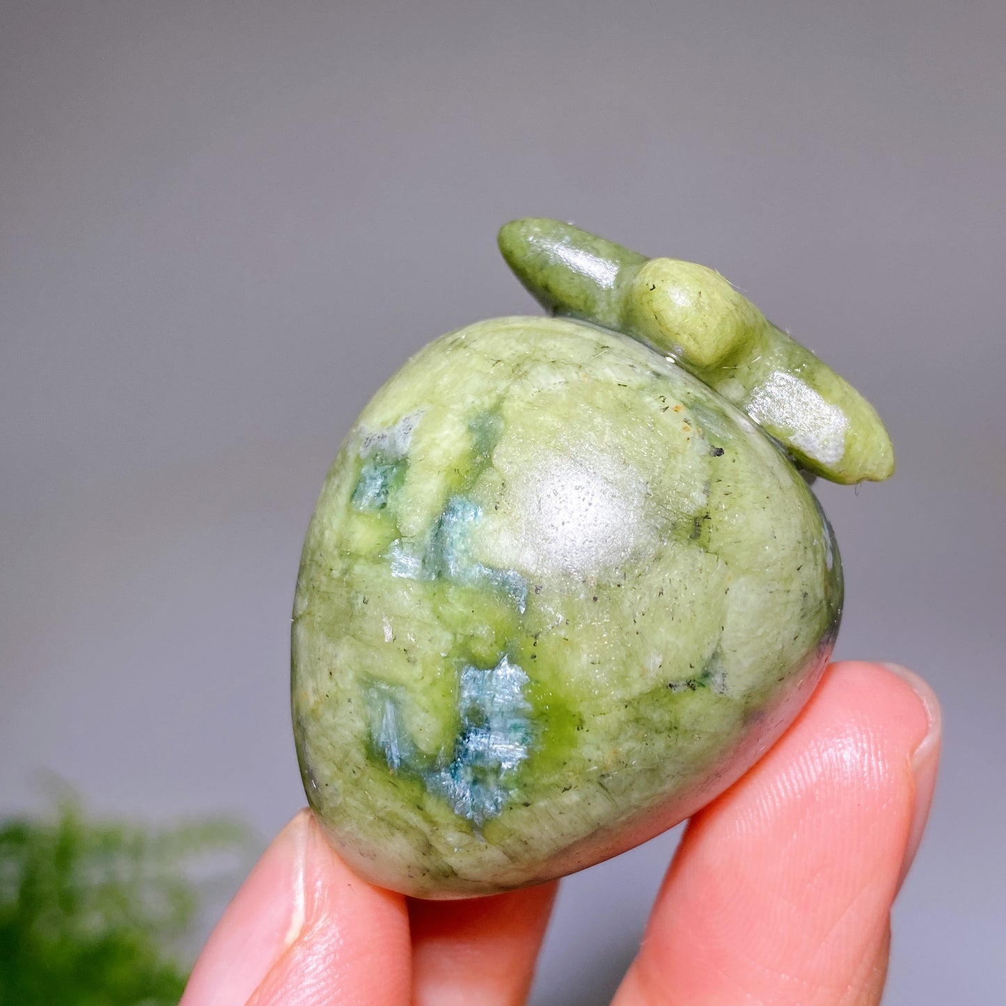 1.6" Crystal Fruit Cherry Tomato Carving Crystal Healing Bulk Wholesale
