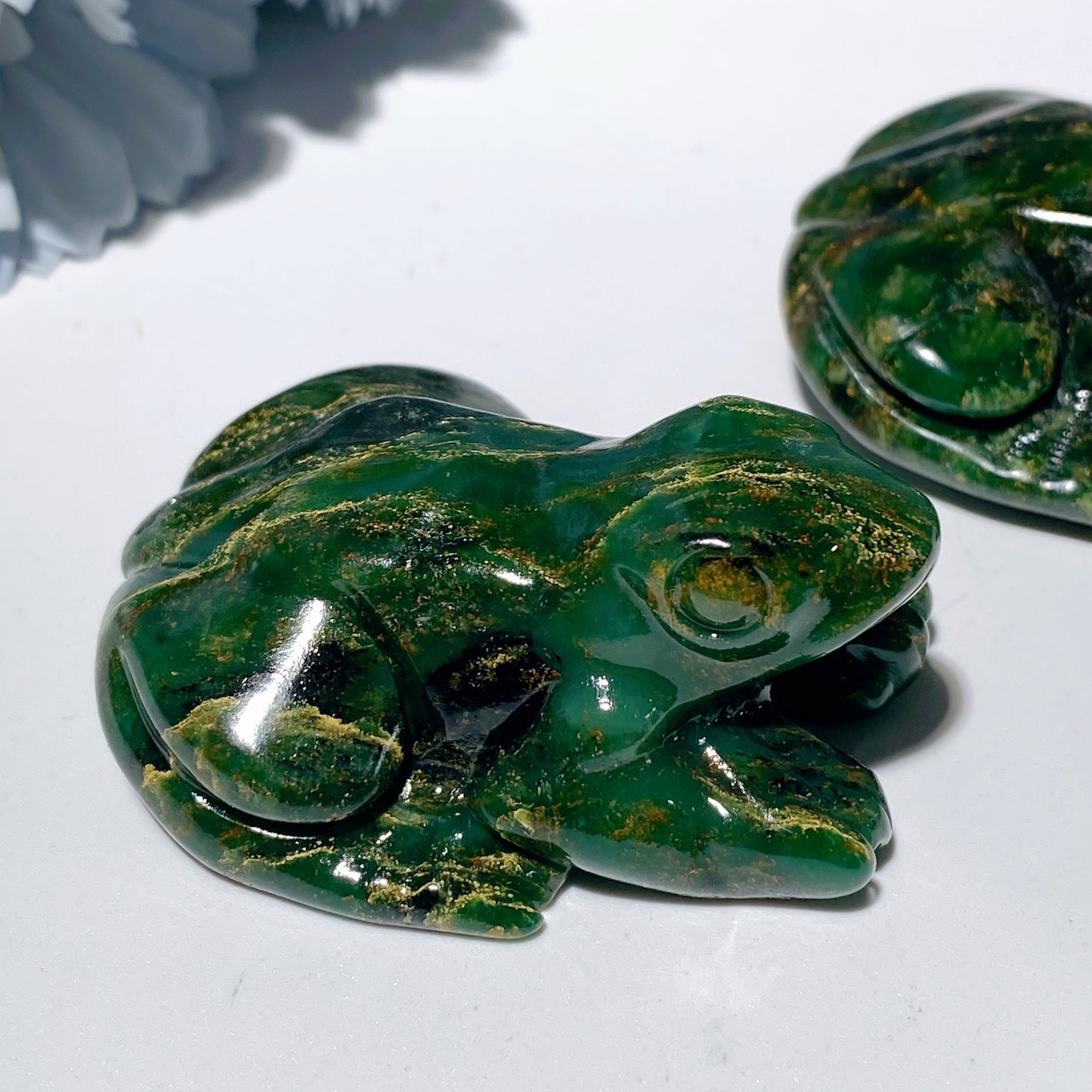 2.0" Emeral Frog Carvings Bulk Wholesale