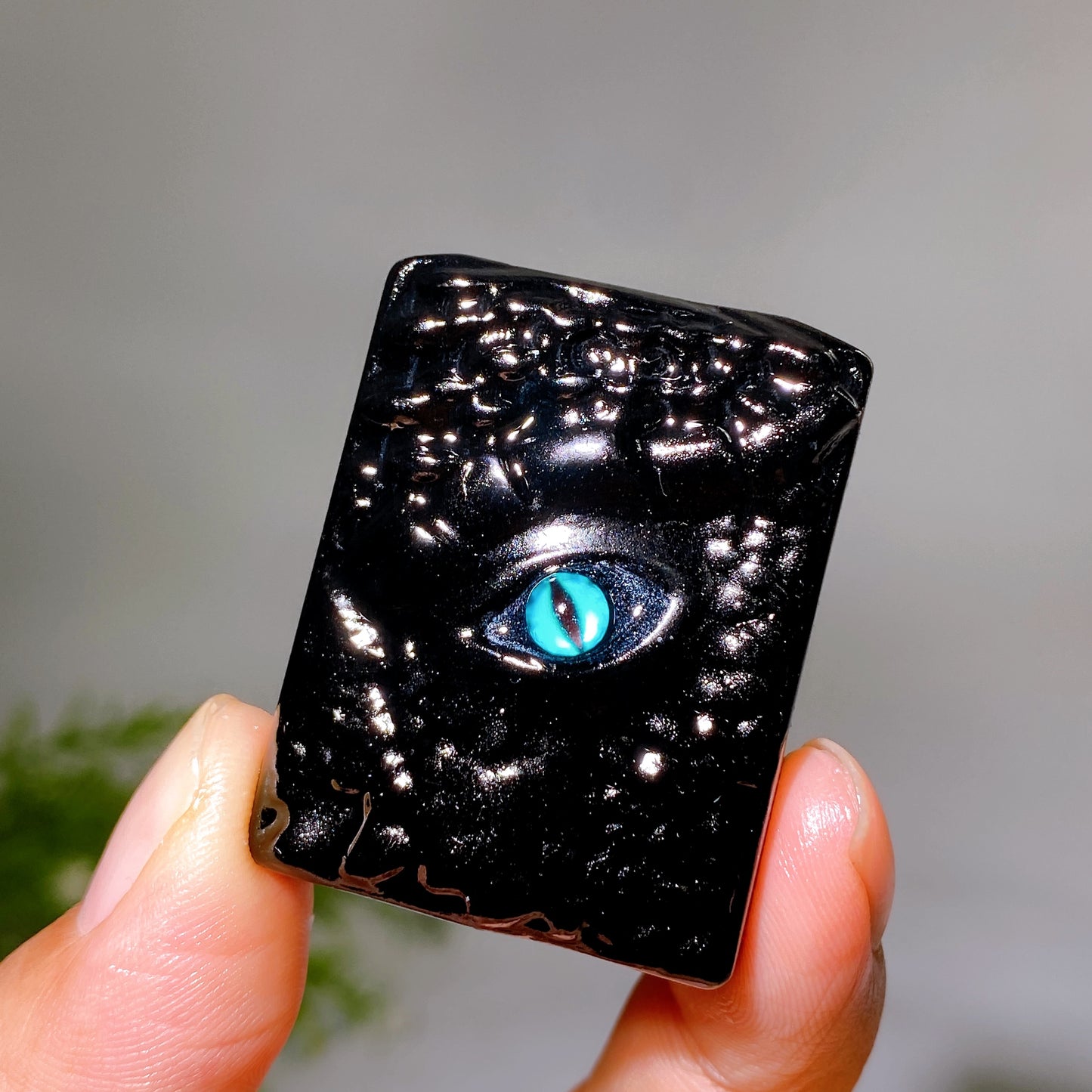 1.6" Natural Crystal Dragon Book Carving Crystal Healing Bulk Wholesale