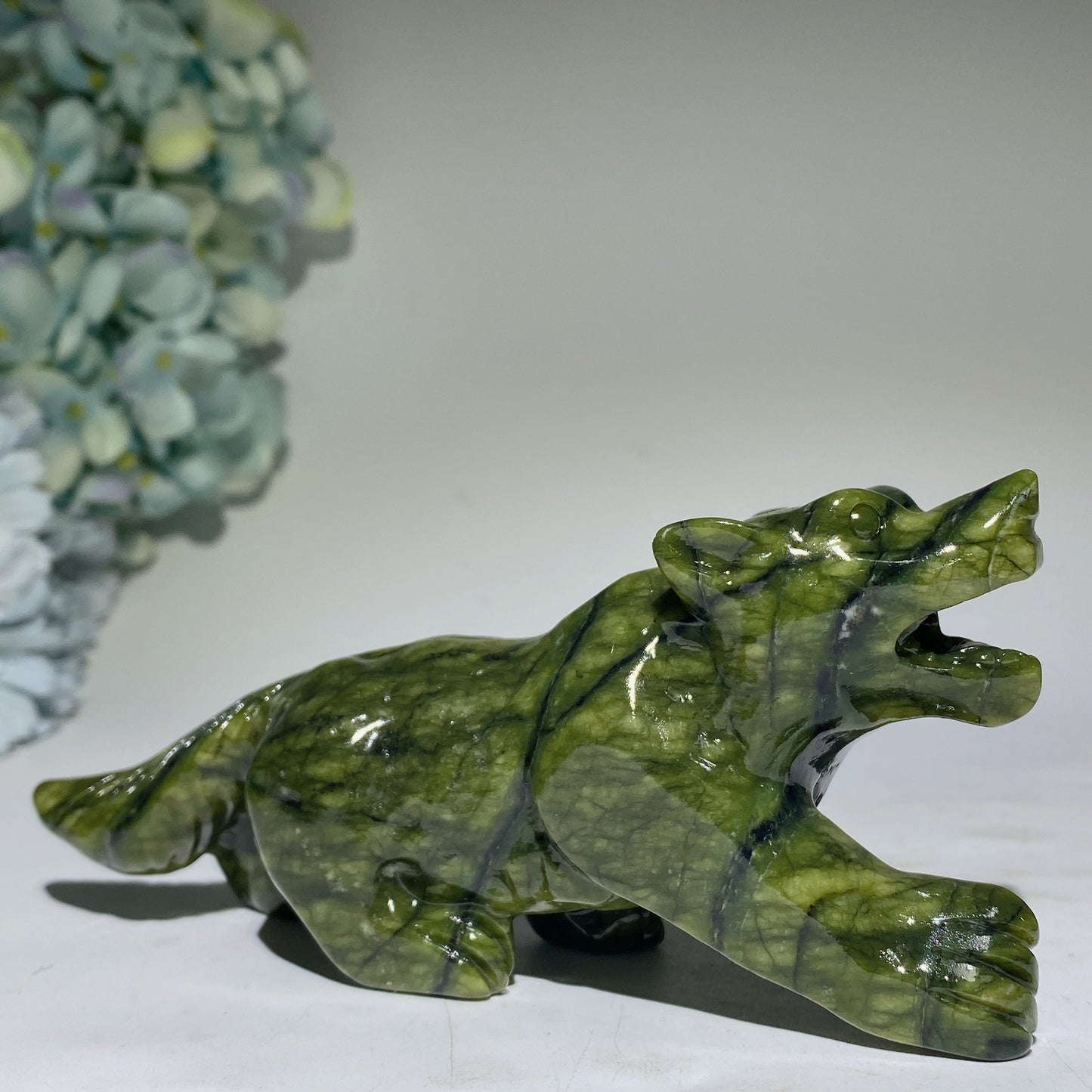 6.0" Serpentine Wolf Carvings Bulk Wholesale