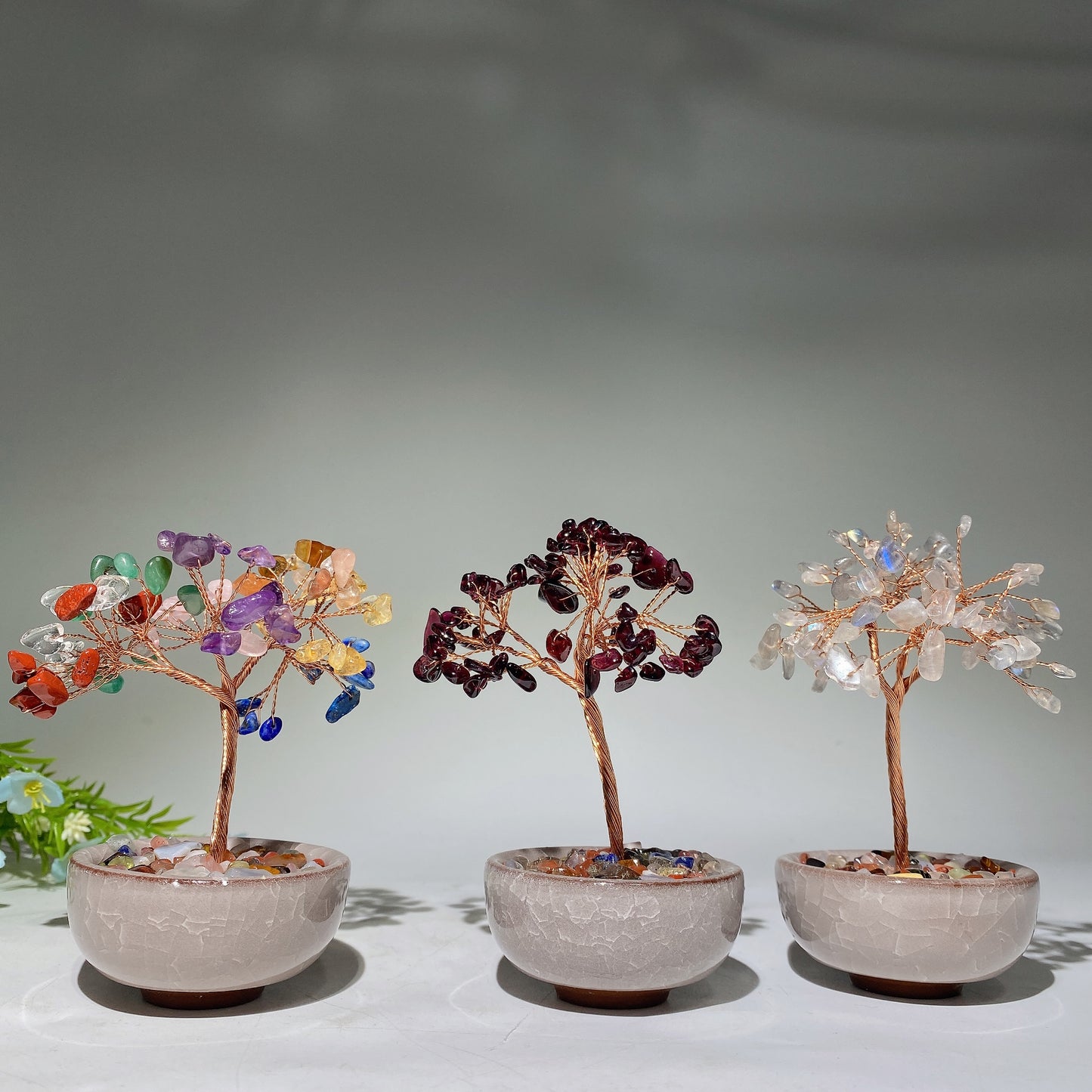 10-12cm Mixed Crystal Chips Treasure Tree with Random Ceramic Pot Bulk Wholesale