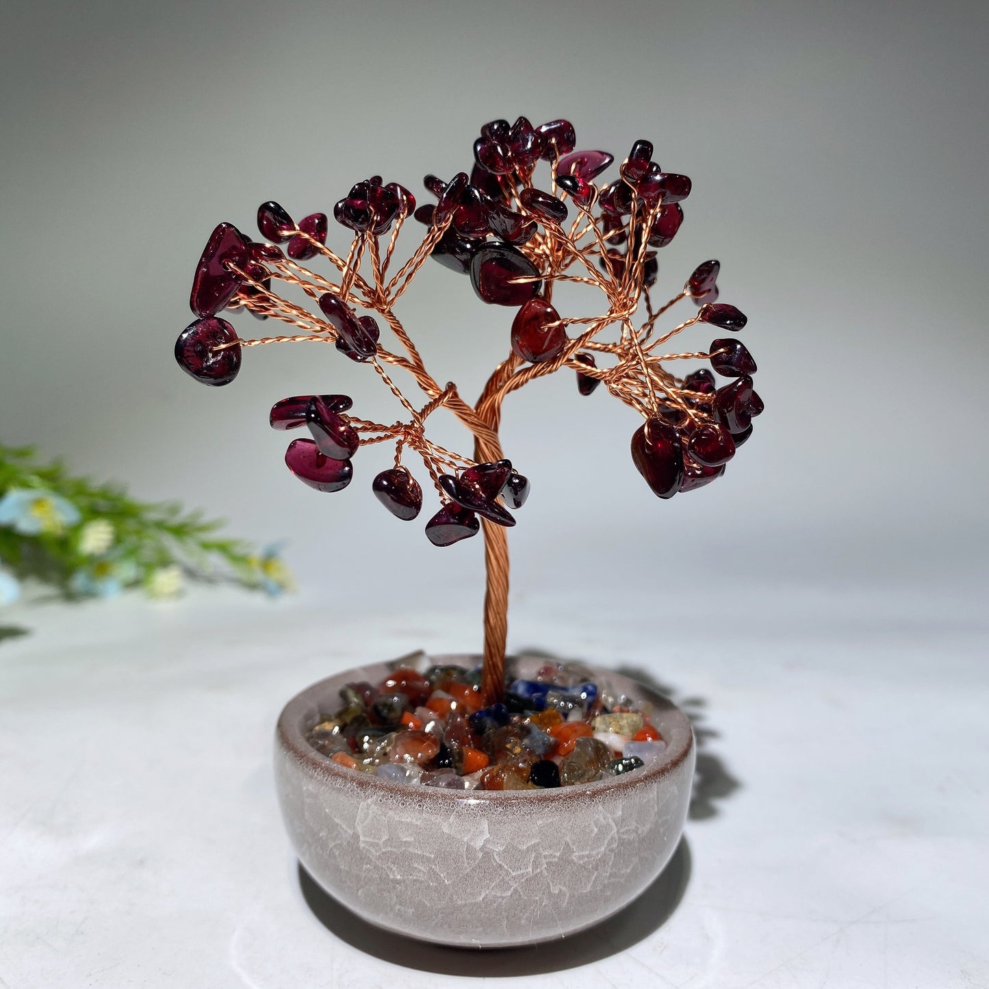 10-12cm Mixed Crystal Chips Treasure Tree with Random Ceramic Pot Crystal Healing Bulk Wholesale