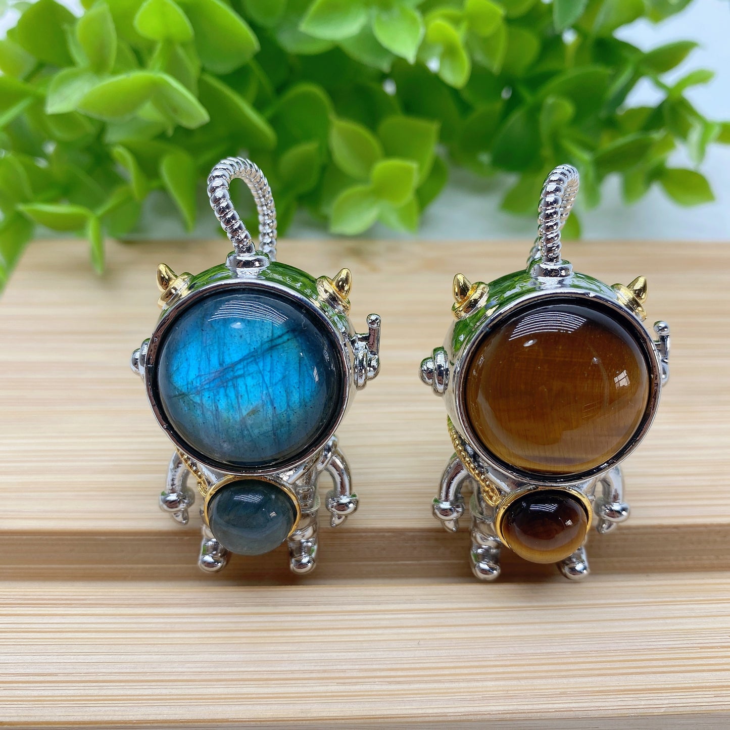 2.0" Labradorite Tiger's Eye Astronaut Pendant Crystal Healing Bulk Wholesale