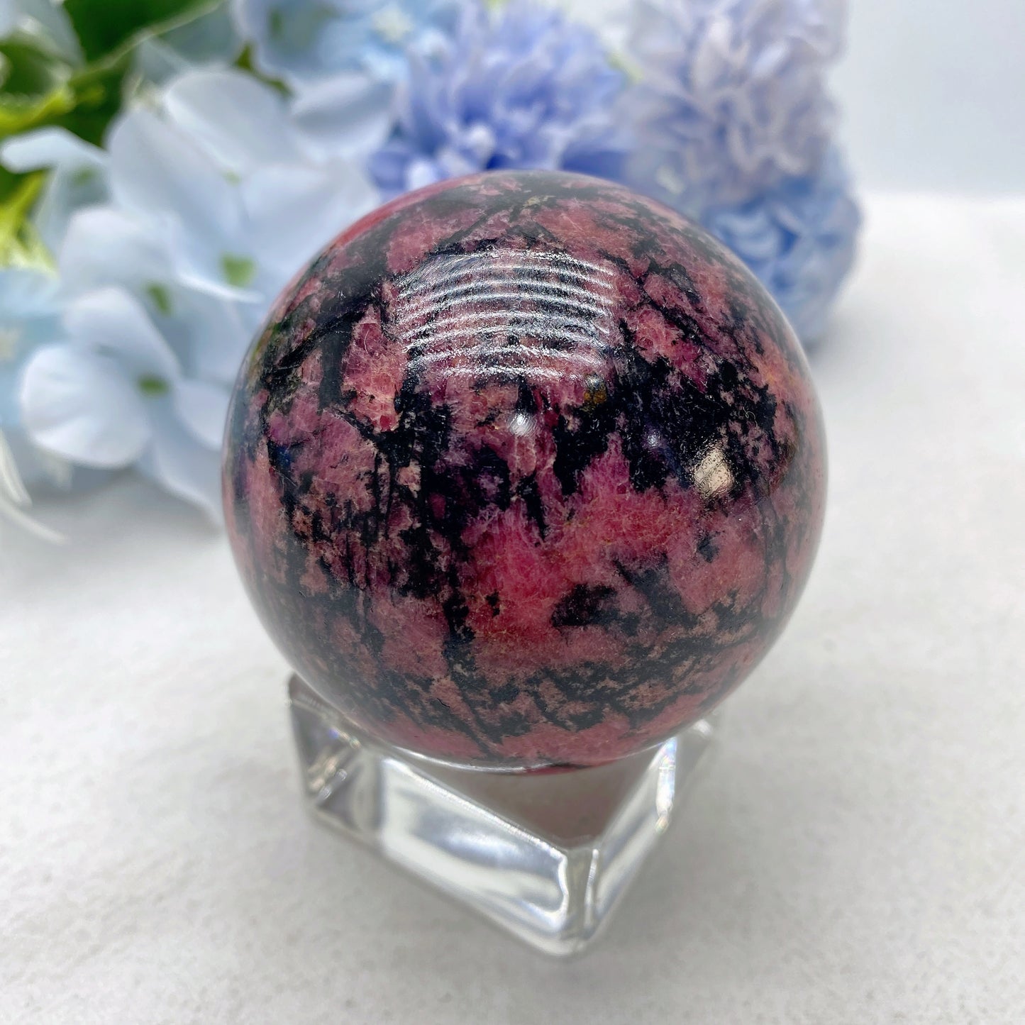 2.0"-4.0" Rhodonite Sphere Crystal Healing Bulk Wholesale